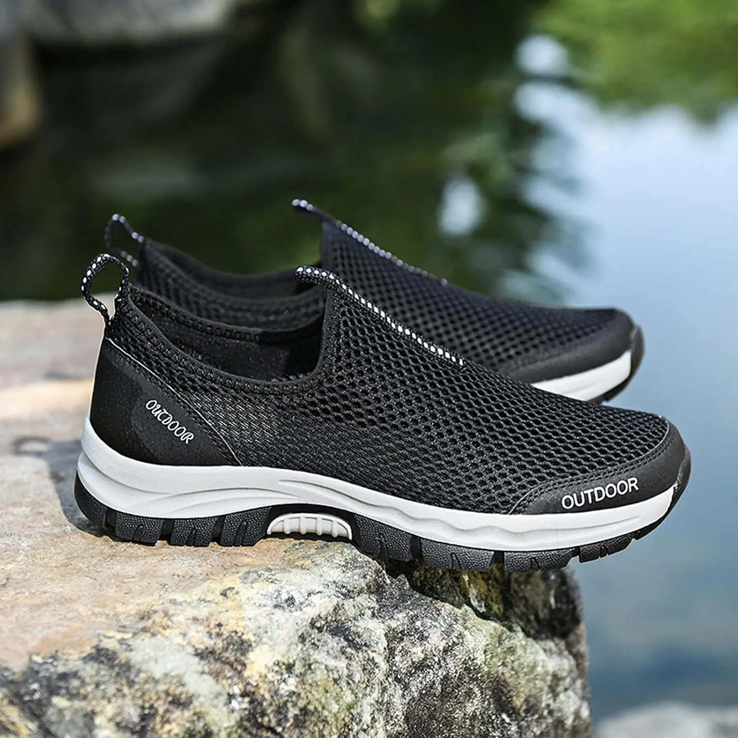Bottom Casual Sport Shoes Fashion Slip-On Mountaineering Mesh Men Soft Sneaker Men Shoes