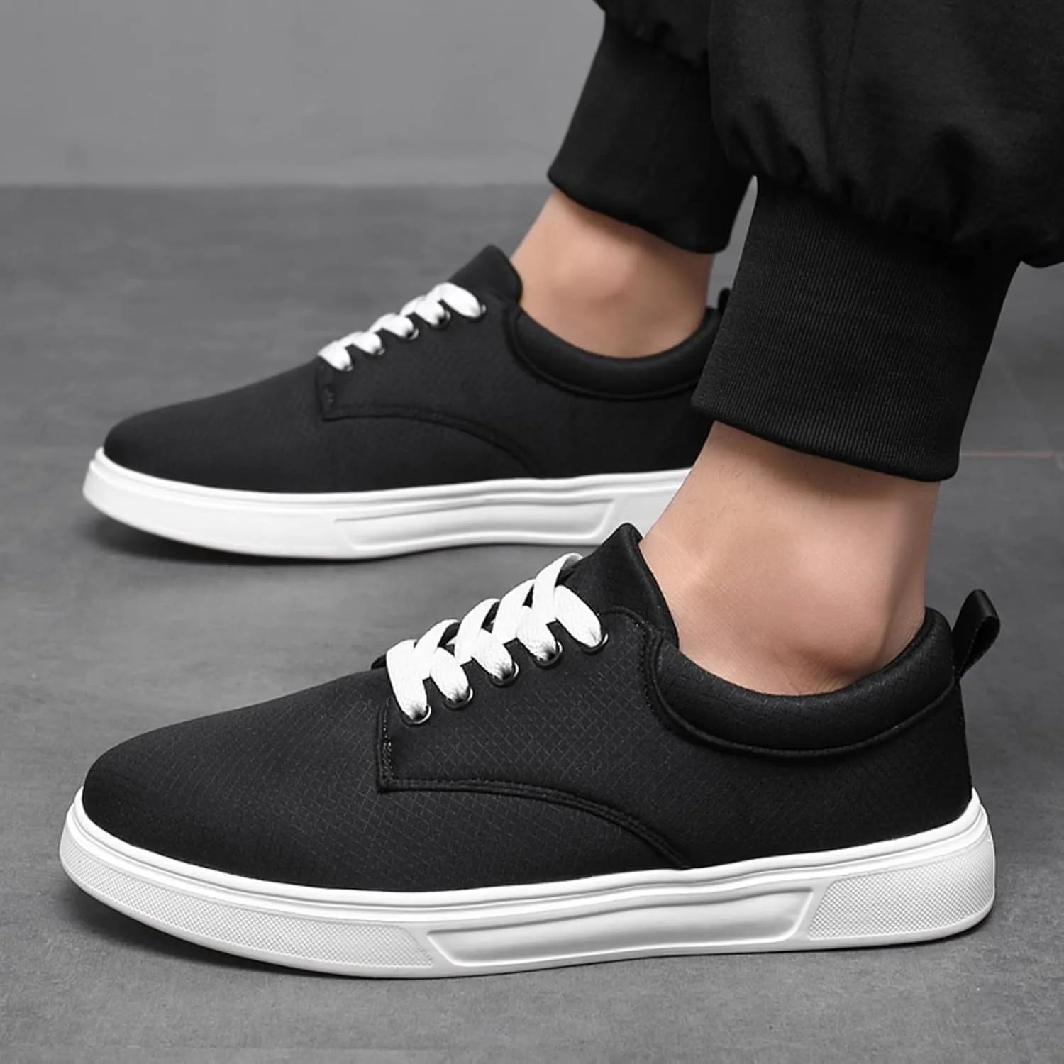 Breathable Diabetic Shoes for Men Lightweight Breathable Slip on Running Shoe Hook and Loop Orthopedic Sneakers