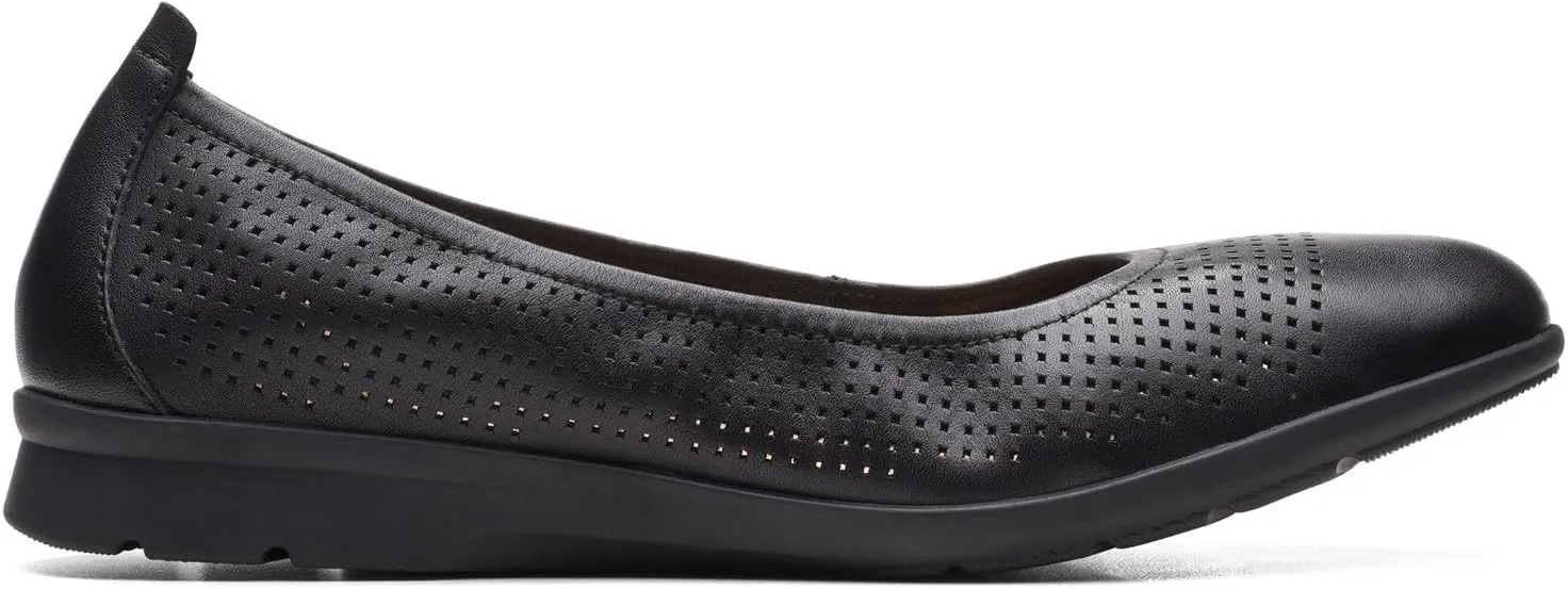 Clarks Women's Jenette Ease Ballet Flat
