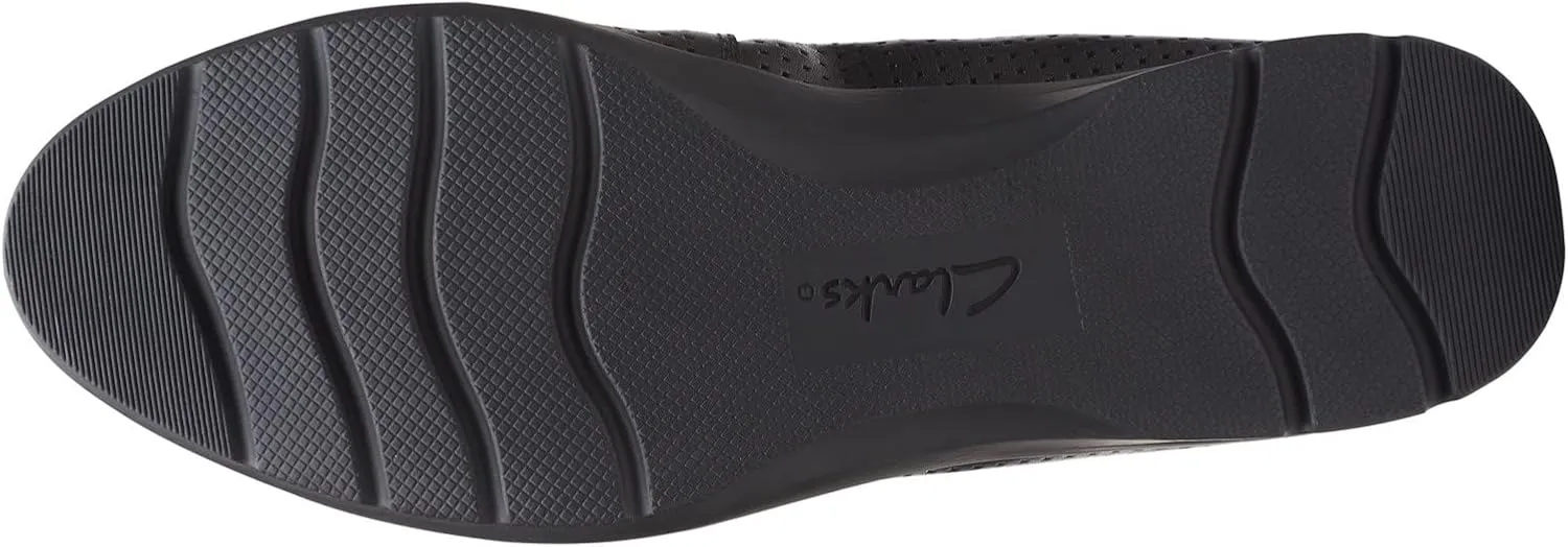 Clarks Women's Jenette Ease Ballet Flat