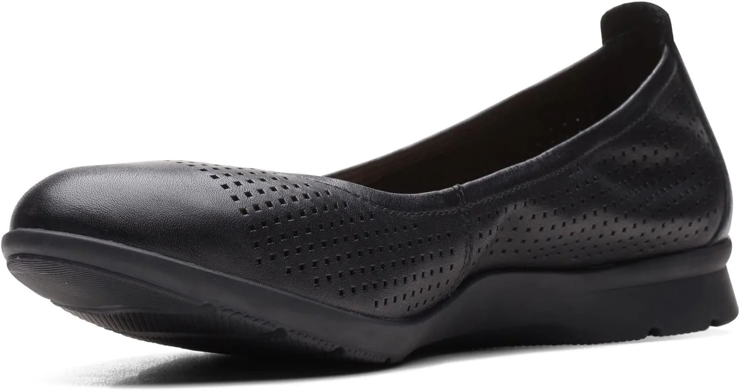 Clarks Women's Jenette Ease Ballet Flat