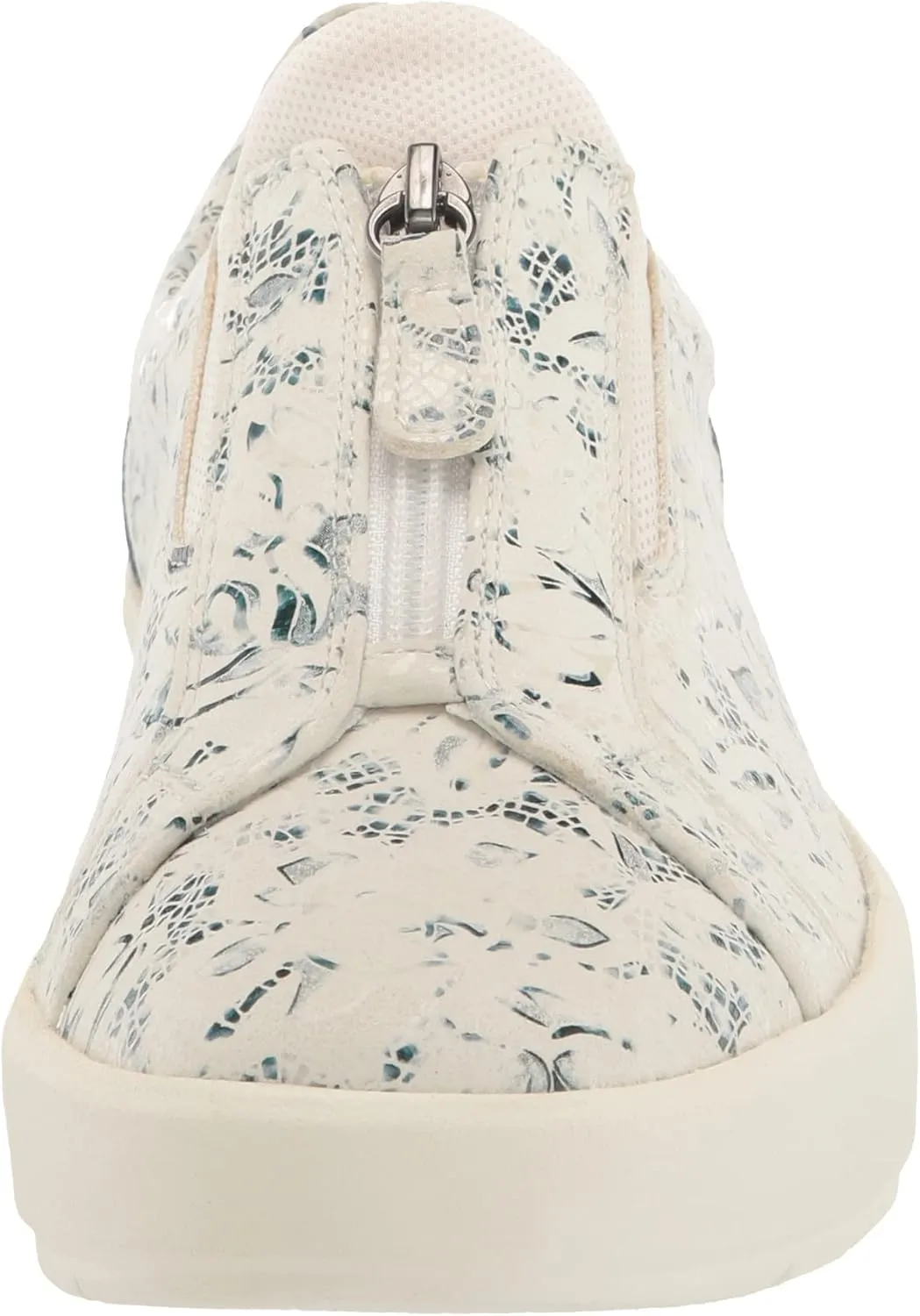 Clarks Women's Layton Rae Sneaker