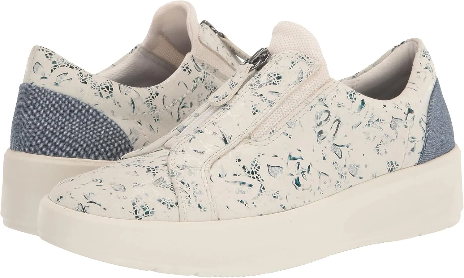 Clarks Women's Layton Rae Sneaker