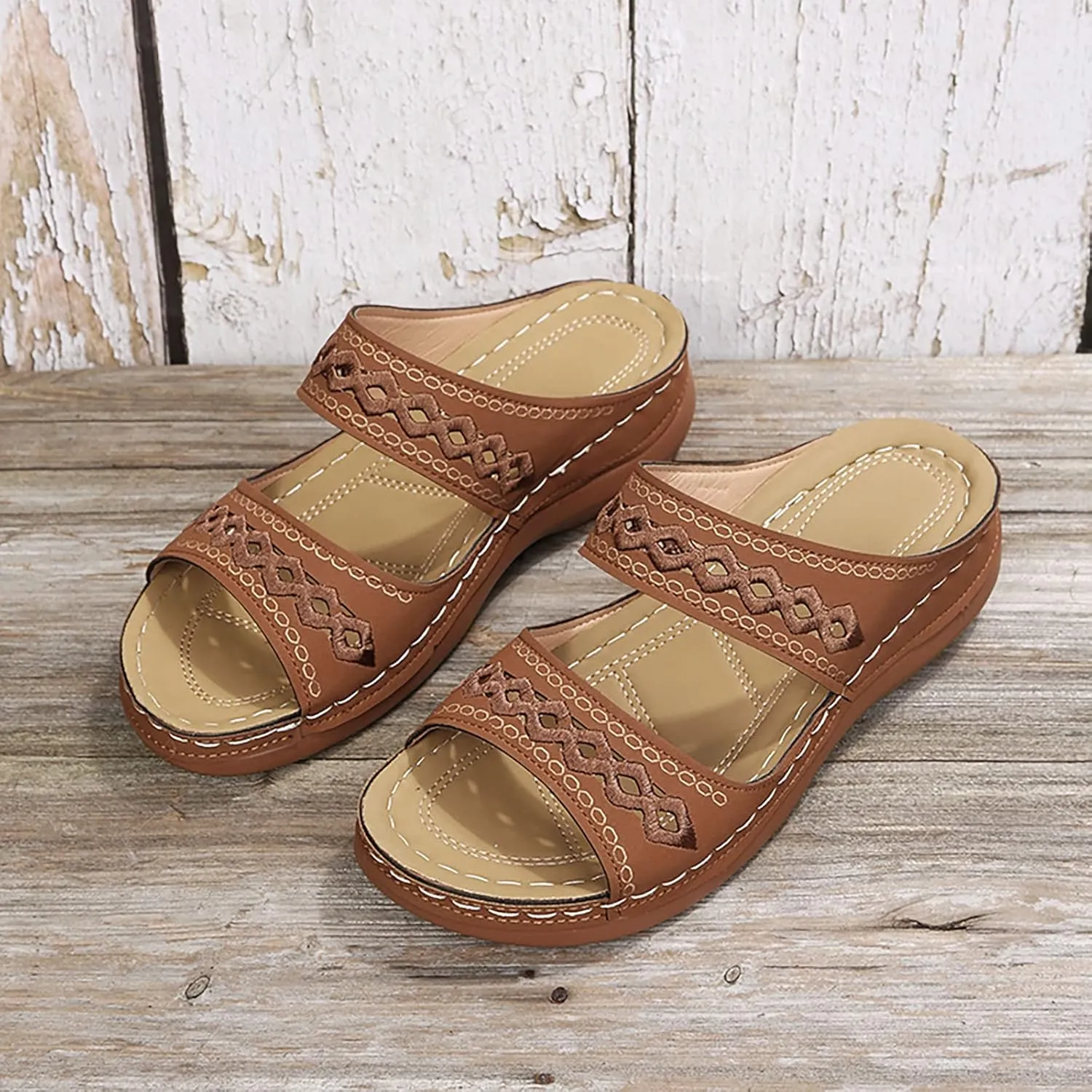 Eduavar Orthopedic Sandals for Women, Women Walking Slippers with Arch Support Leopard Anti-Slip Comfortable Sandals
