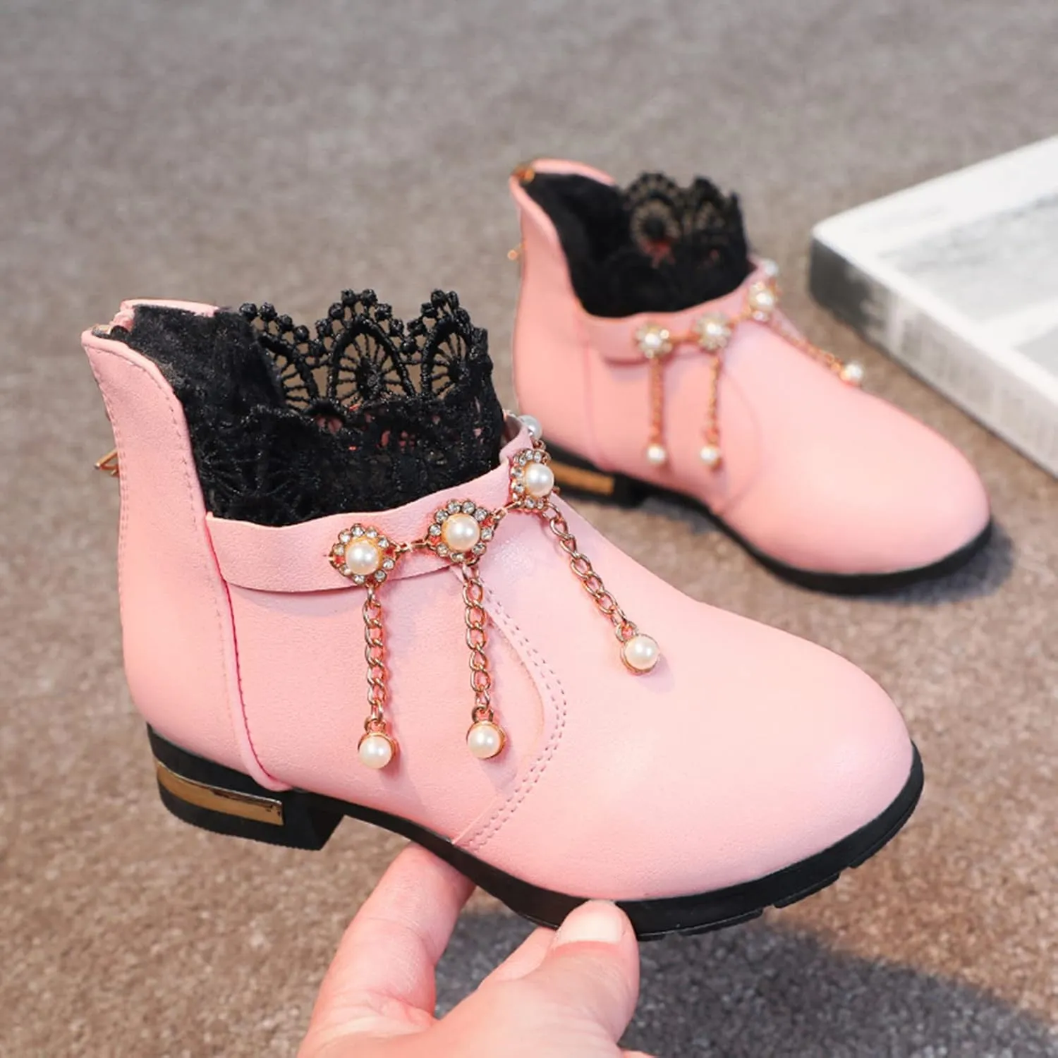 EnJoCho Children Casual Shoes Girls Baby Fragile Strap Ankle Boot Soft Snow Boots Kids Breathable Shoes 4-12 Years