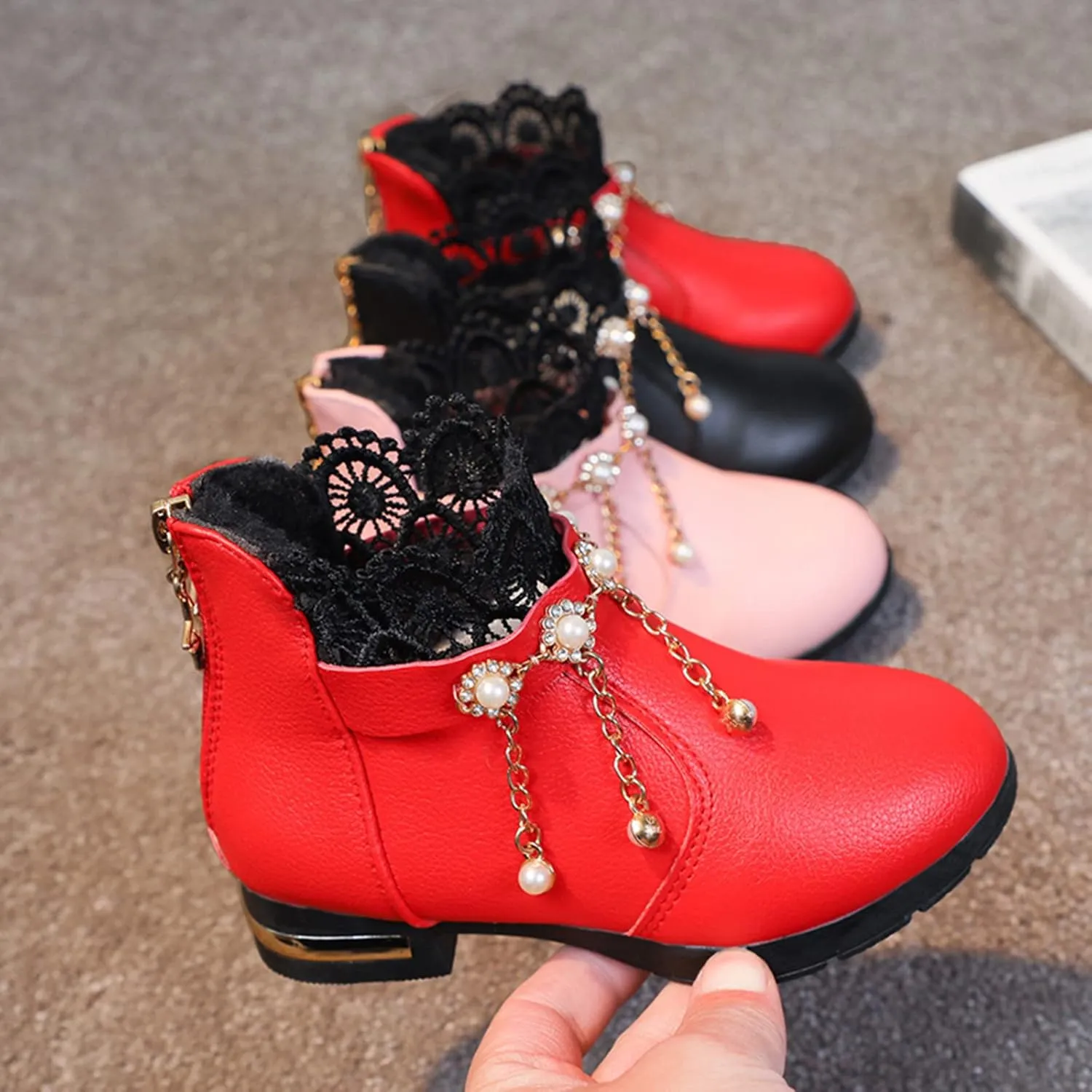 EnJoCho Children Casual Shoes Girls Baby Fragile Strap Ankle Boot Soft Snow Boots Kids Breathable Shoes 4-12 Years
