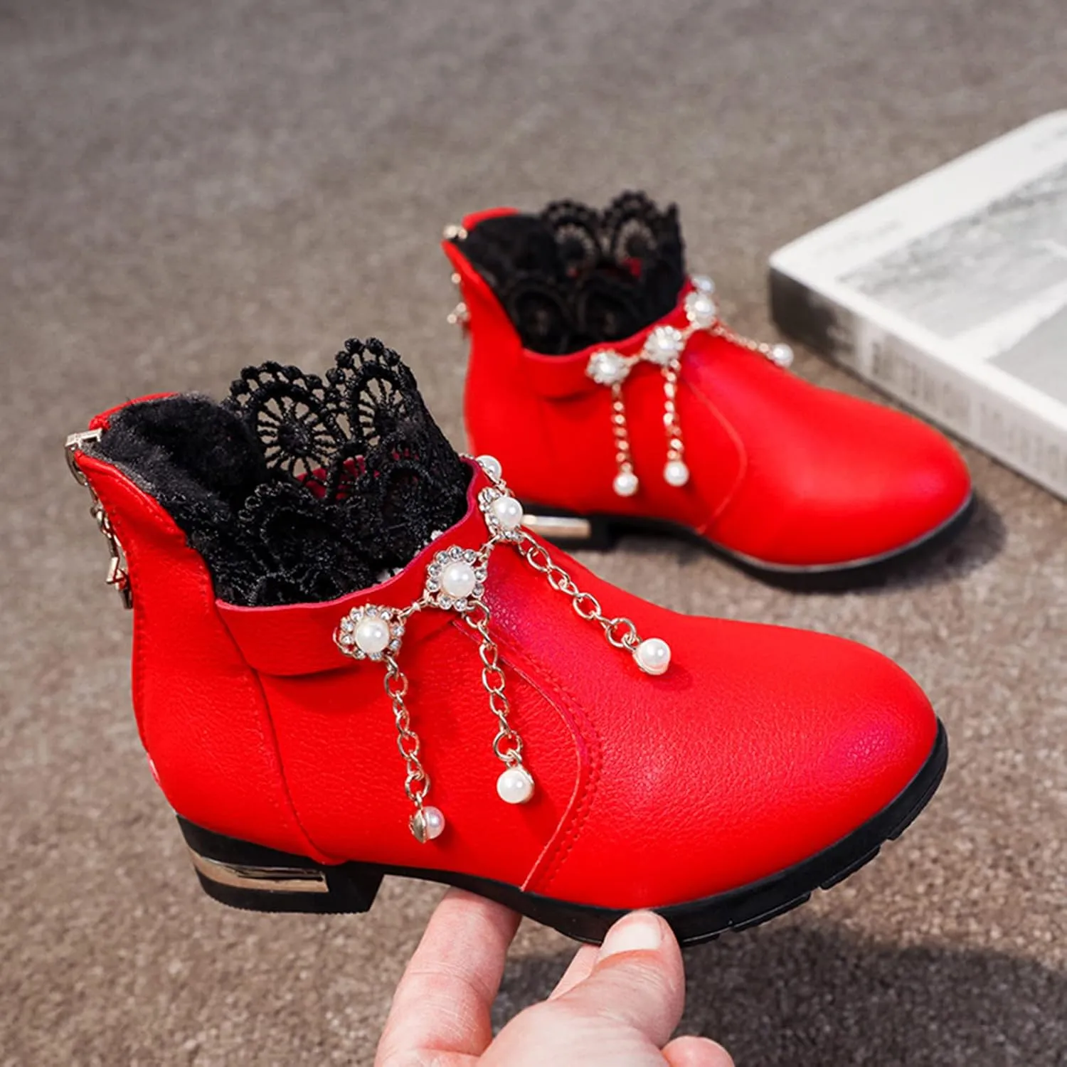 EnJoCho Children Casual Shoes Girls Baby Fragile Strap Ankle Boot Soft Snow Boots Kids Breathable Shoes 4-12 Years