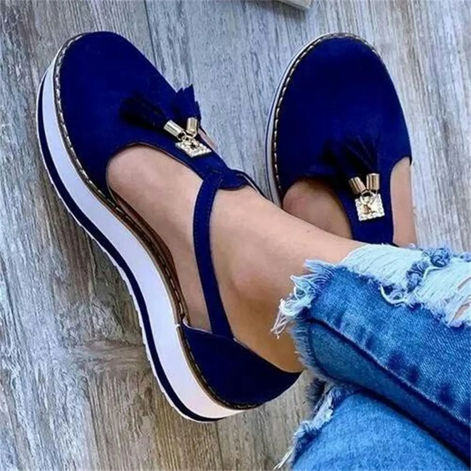 Ladmiple Shoes For Women Sneakers Trendy Canvas Sneakers Slip On Casual Walking Shoes Dressy Summer Fashion Flats Loafer