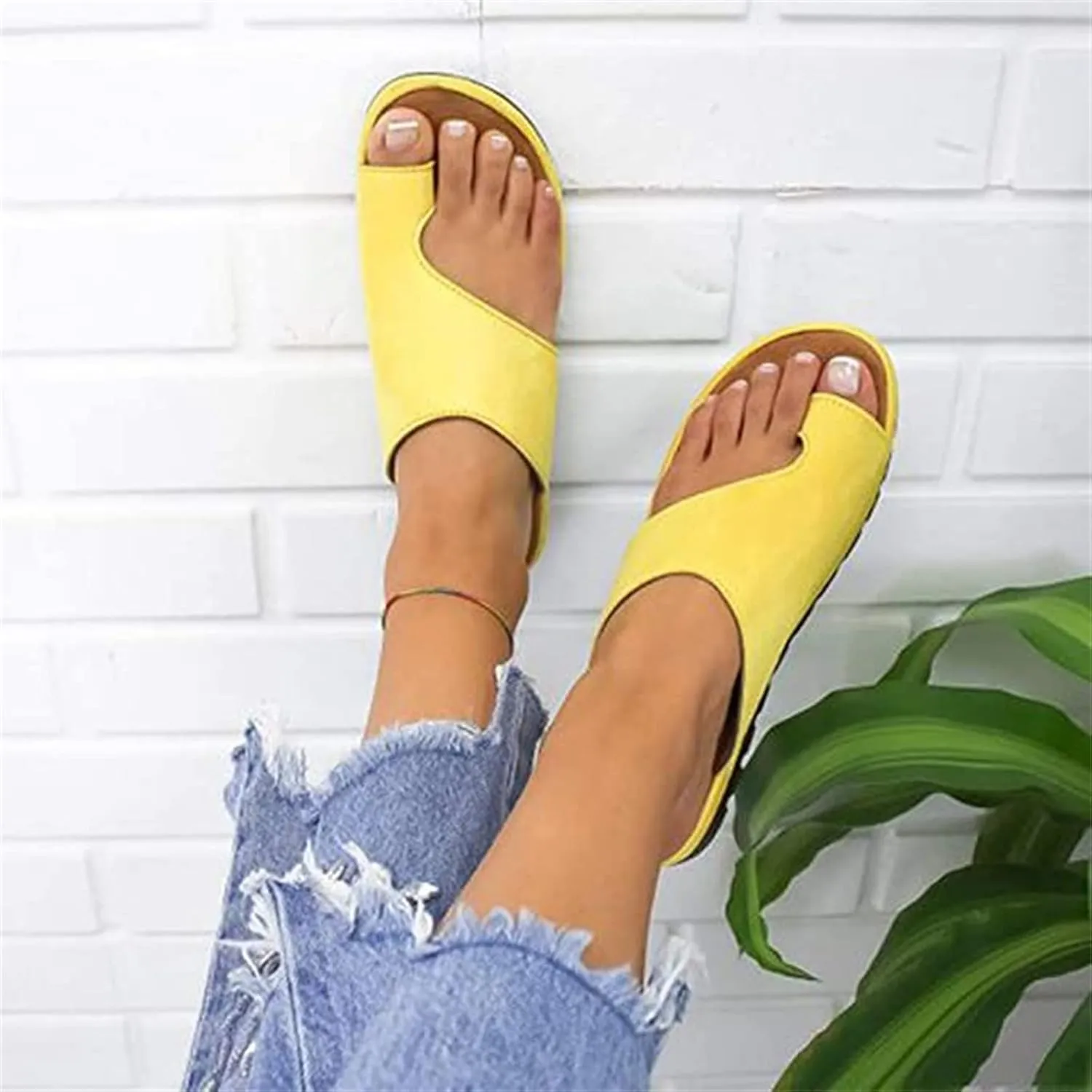 Lausiuoe Summer Sandals for Women,Women's Clip Toe Flat Sandals Dress Beach Shoes Casual Dressy Cute Thong Flip Flops