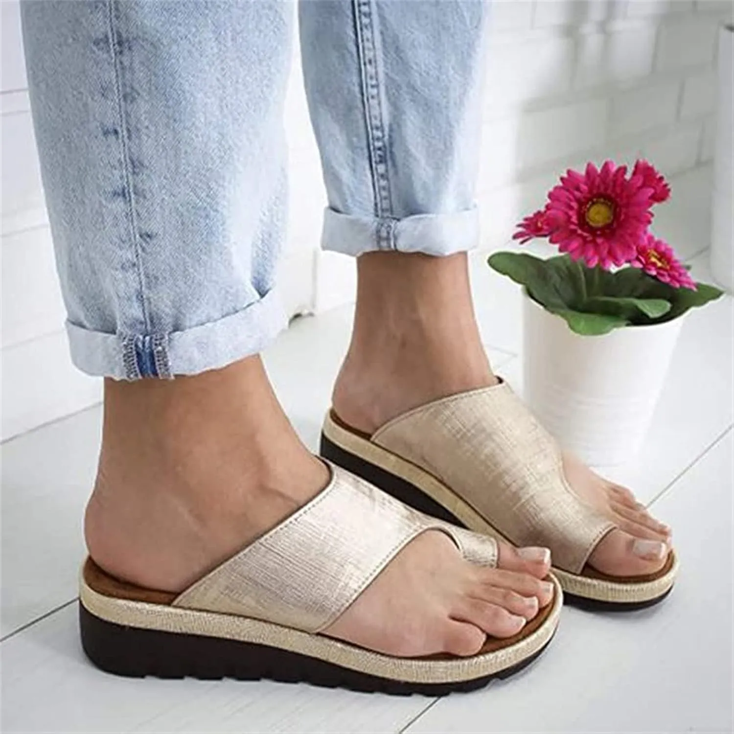 Lausiuoe Summer Sandals for Women,Women's Clip Toe Flat Sandals Dress Beach Shoes Casual Dressy Cute Thong Flip Flops