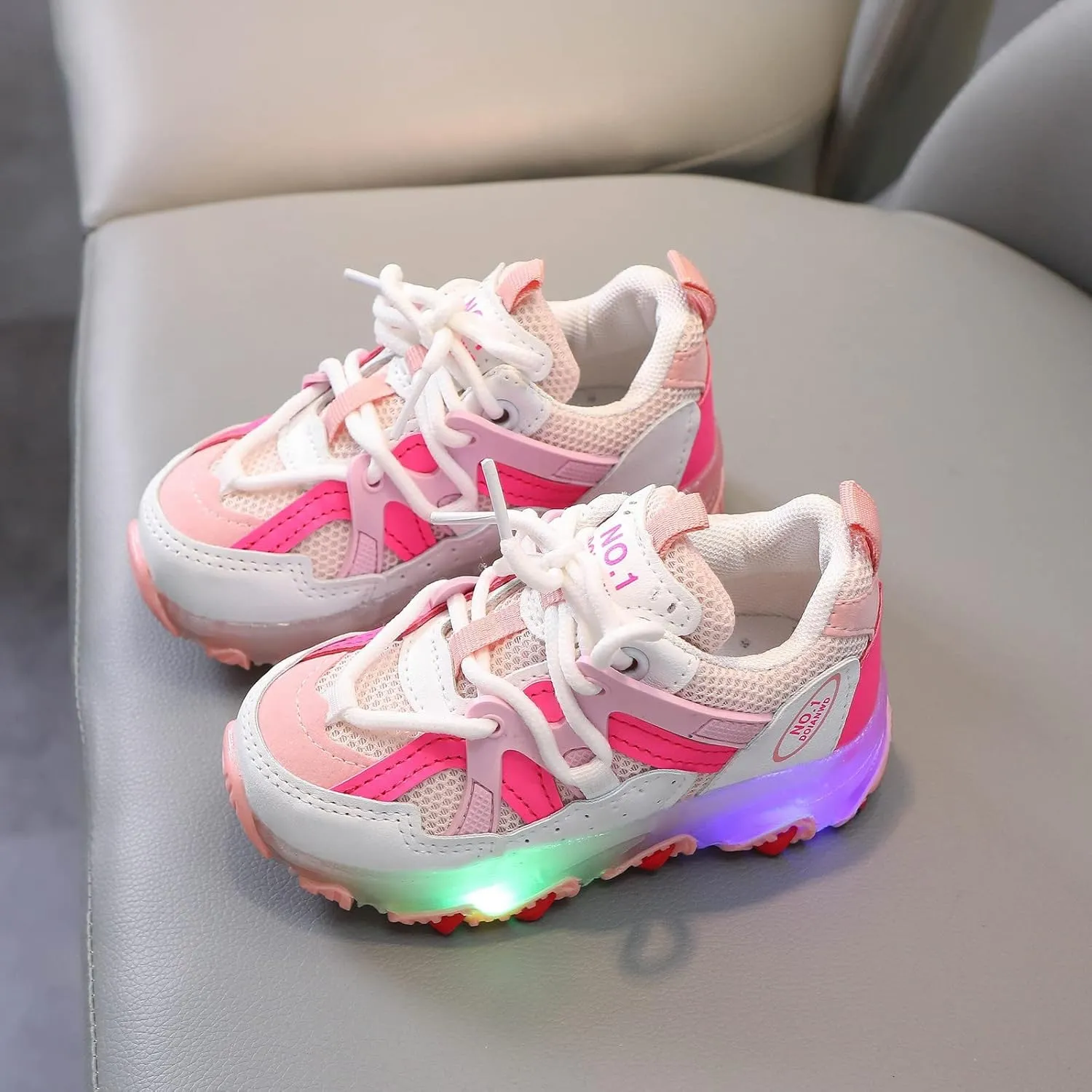 Light Up Roller Sneaker for Childrens Boys Girls Kids Lace-Up Mesh Breathable Sport Shoes Outdoor Soft Sole Non Slip