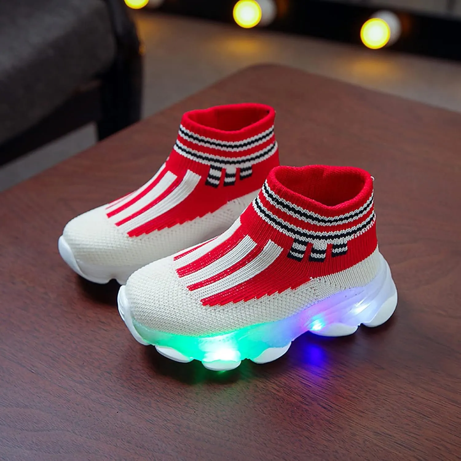 Light Up Shoes Toddler Mesh Lightweight Flashing Breathable Soft Sole Walking Sock Sneakers for Baby Sandals Women
