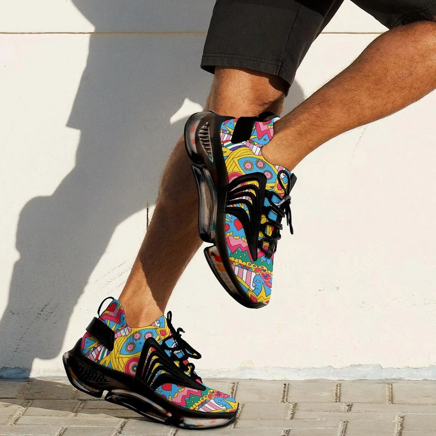 Love Eyes Graffiti Mens Running Shoes Breathable Sneakers Non-Slip Sports Walking Shoe