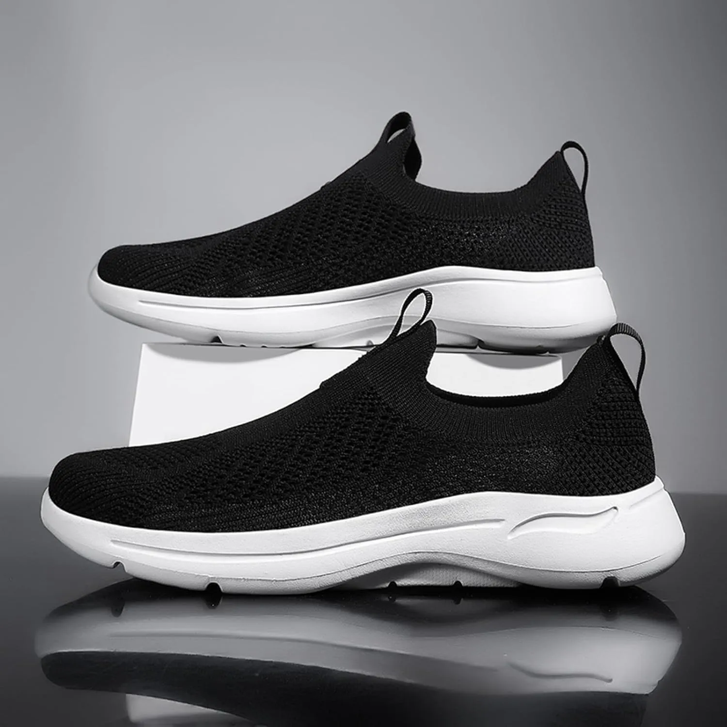 Mens Breathable Slip On Dress Shoes Lightweight Breathable Walking Shoe Gym Tennis Elastic Fly Woven Mesh Shoes