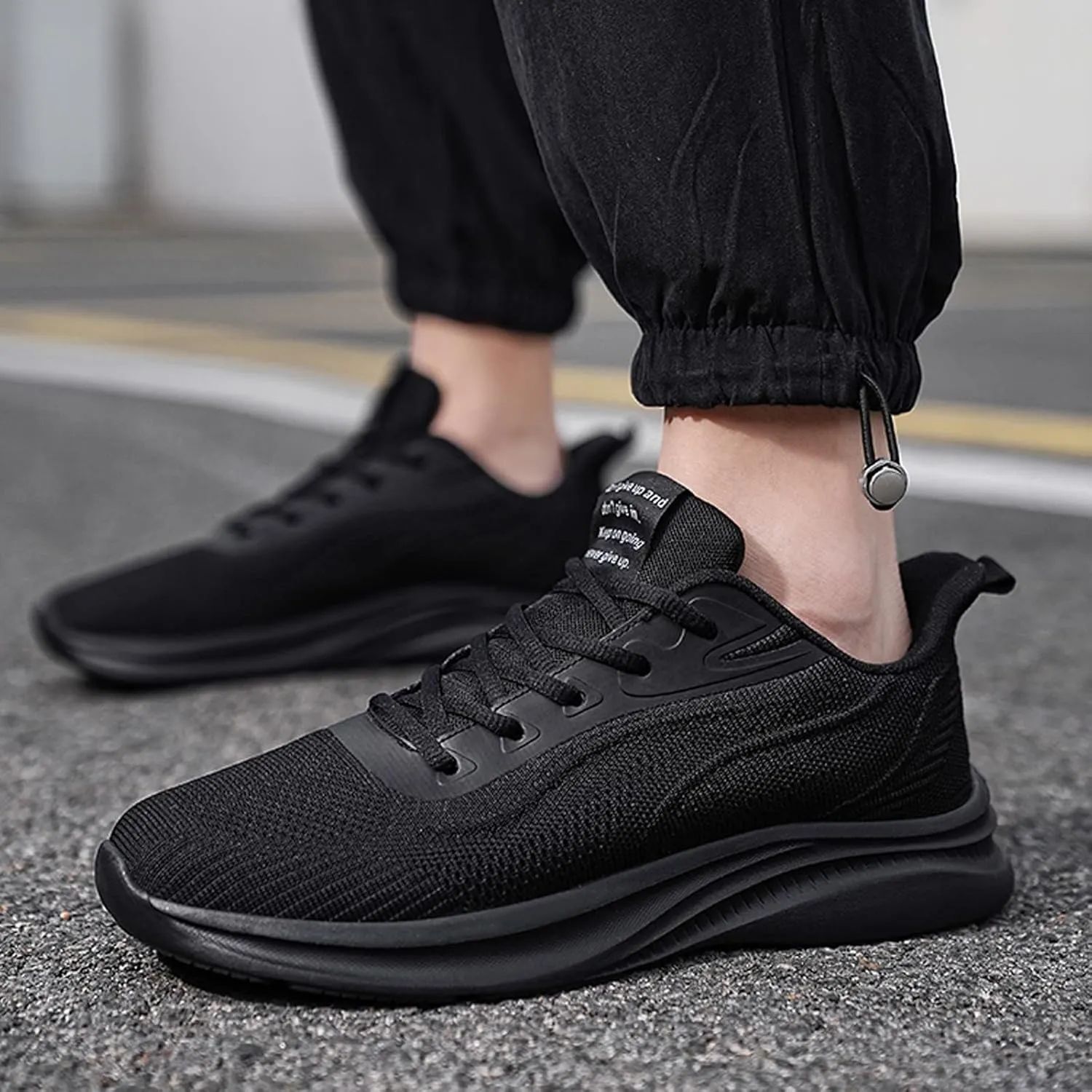 Men's Breathable Stretch Workout Shoes Lightweight Sport Gym Jogging Walking Sneaker Comfortable Stretch Shoes