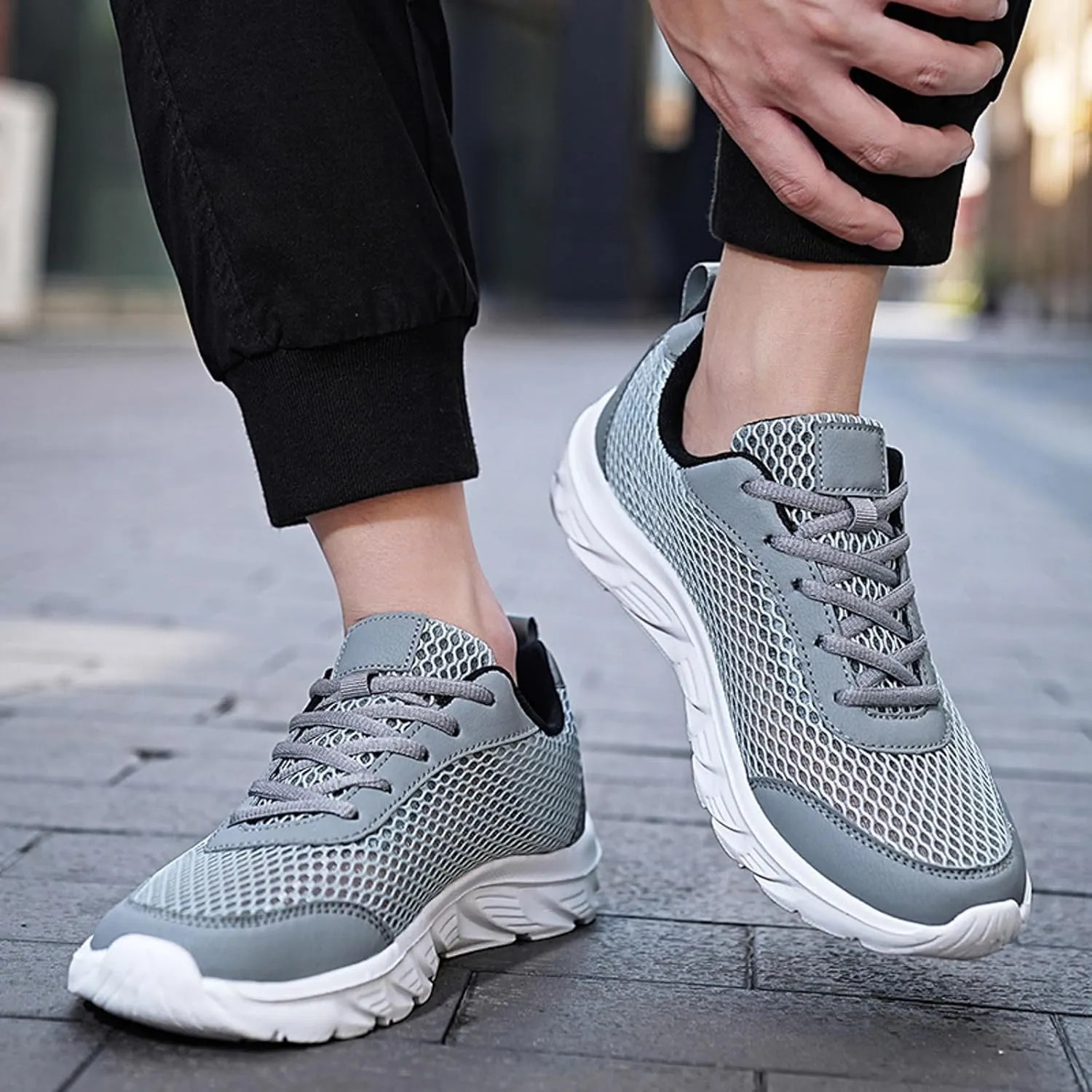 Men's Lace Up Memory Foam Sneakers Business Mesh Breathable Walking Shoe Lightweight Non Slip Sneakers for Men