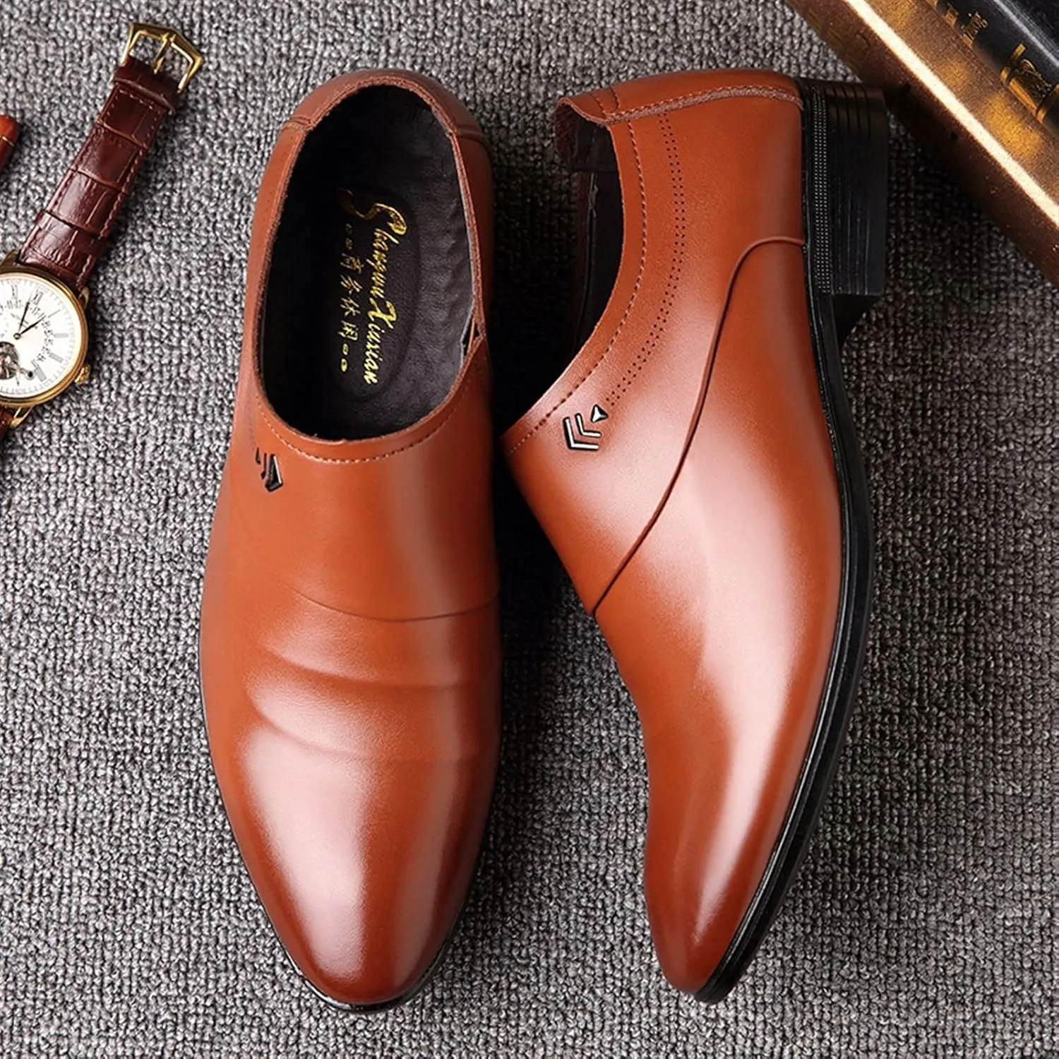 Mens Loafers Breathable Burnished Toe Loafer Shoes Vegan Leather Flexible Lightweight Slip Resistant Classic Slip-ons