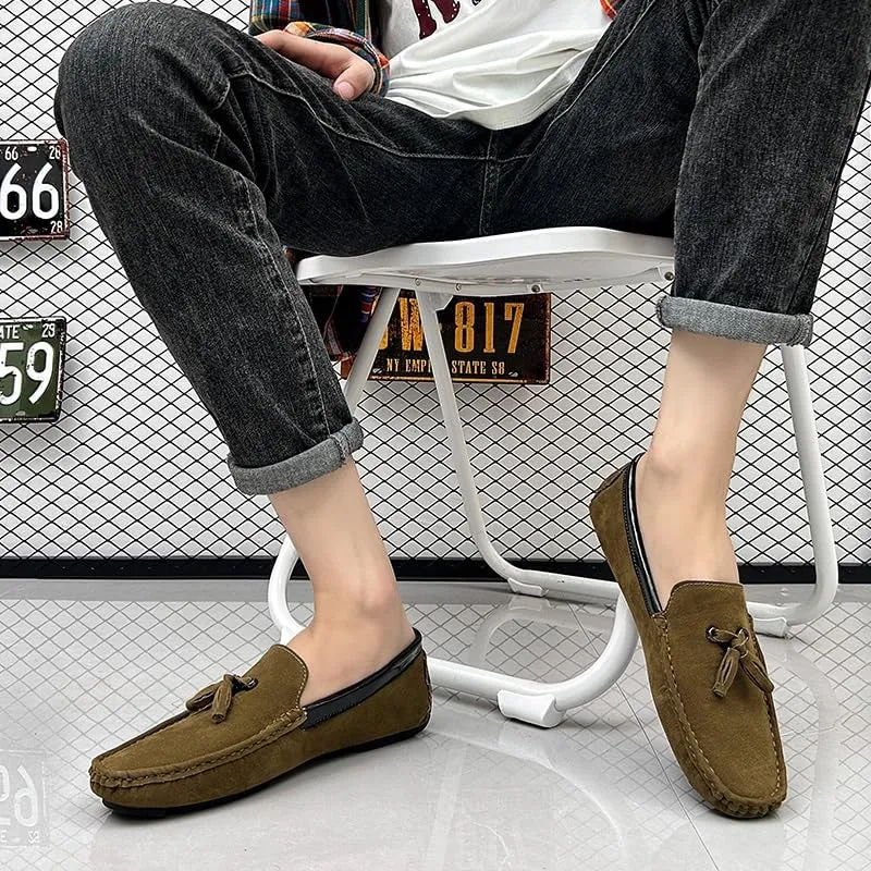 Mens Loafers Round Toe Vegan Suede Leather Driving Loafers with Tassel Anti-Slip Comfortable Flexible Wedding Fashion Slip-ons