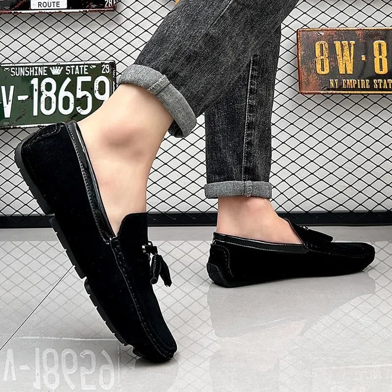 Men's Loafers Round Toe Vegan Suede Leather Driving Loafers with Tassel Comfortable Lightweight Flexible Outdoor Slip-ons