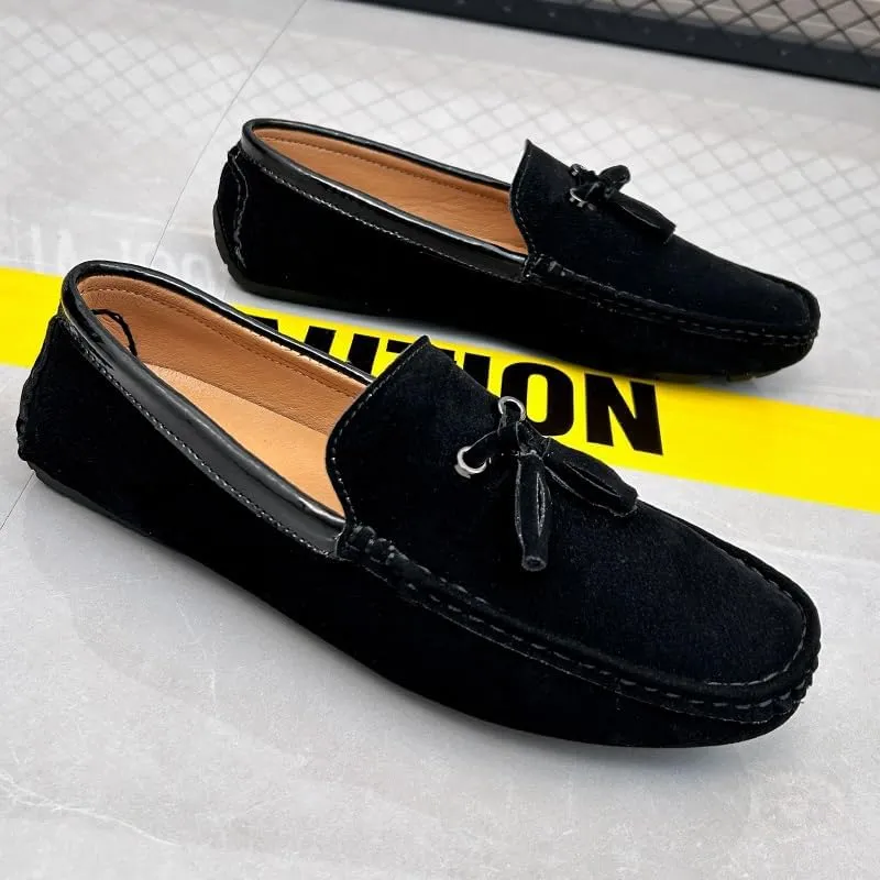 Men's Loafers Round Toe Vegan Suede Leather Driving Loafers with Tassel Comfortable Lightweight Flexible Outdoor Slip-ons
