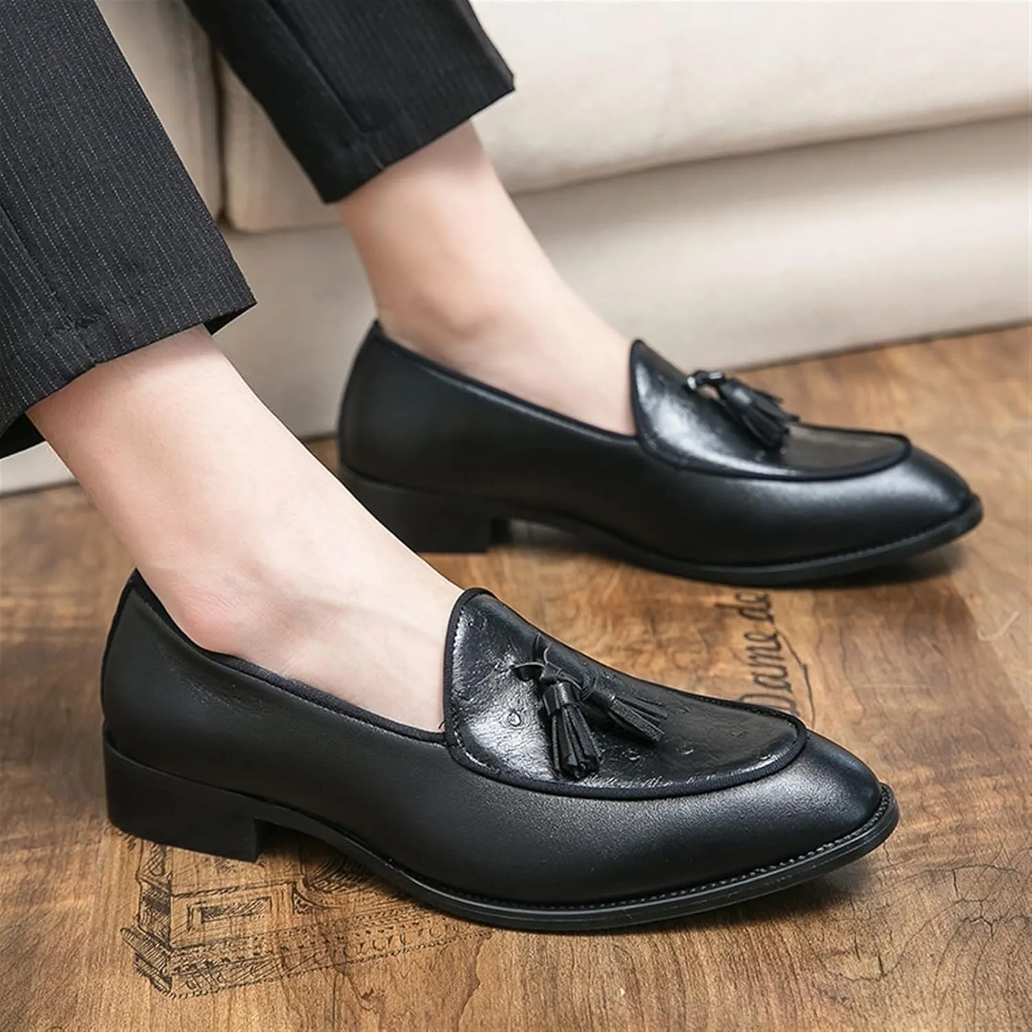Mens Loafers Tassel Loafer Shoes Leather Anti-Slip Flexible Lightweight Fashion Slip-ons