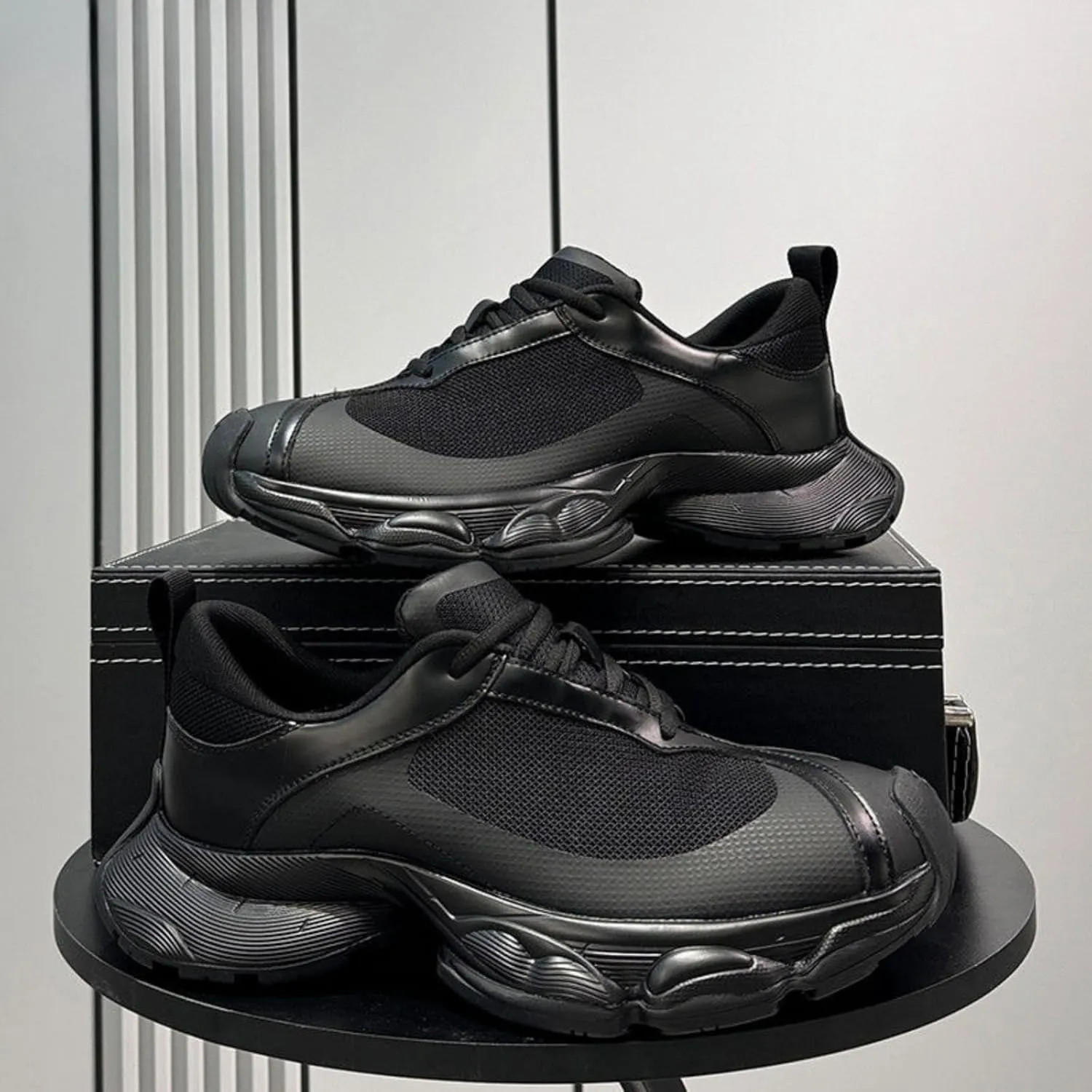Men's Mesh Running Shoes Chunky Platform Casual Fashion Sneakers Comfortable Walking Shoes for Outdoor Sports