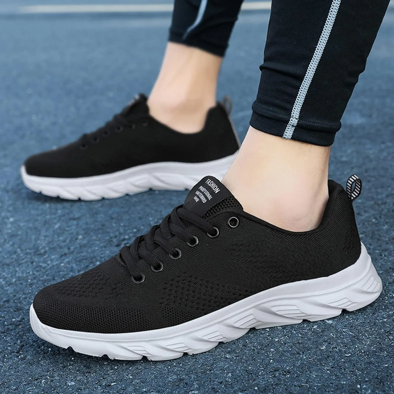 Men's Minimalist Barefoot Shoes Breathable Casual Comfortable Walking Sneaker Men's Comfortable Diabetic Shoes