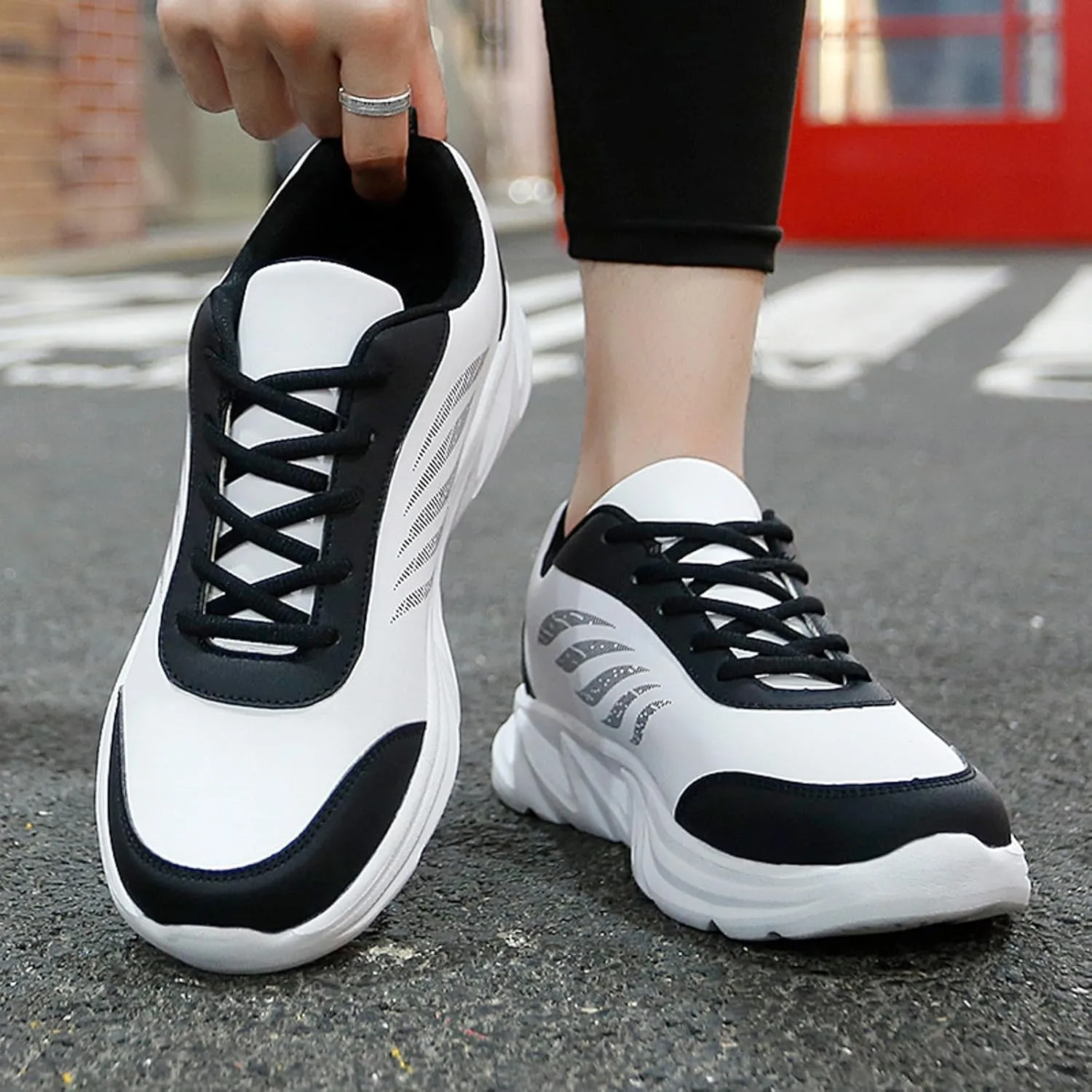Men's Minimalist Barefoot Shoes Lightweight Breathable Slip on Running Shoe Men's Classic Casual Walking Shoes