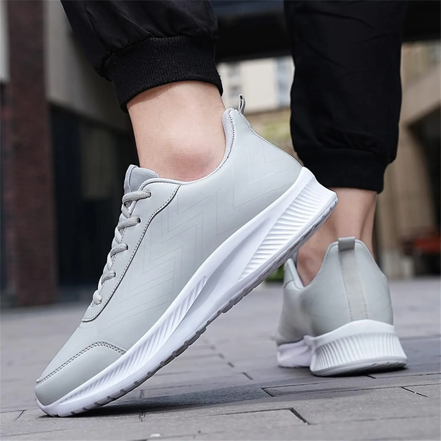 Men's Non Slip Barefoot Minimalist Shoes Breathable Elastic Fly Woven Mesh Sneaker Men's Business Casual Shoes