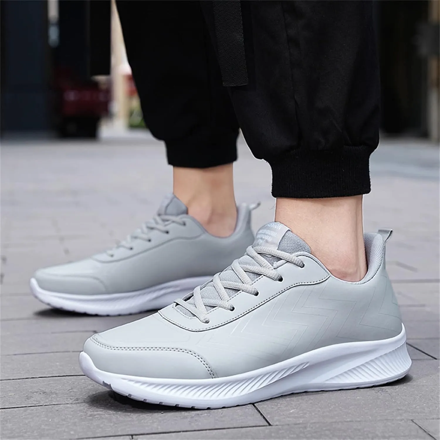 Men's Non Slip Barefoot Minimalist Shoes Breathable Elastic Fly Woven Mesh Sneaker Men's Business Casual Shoes