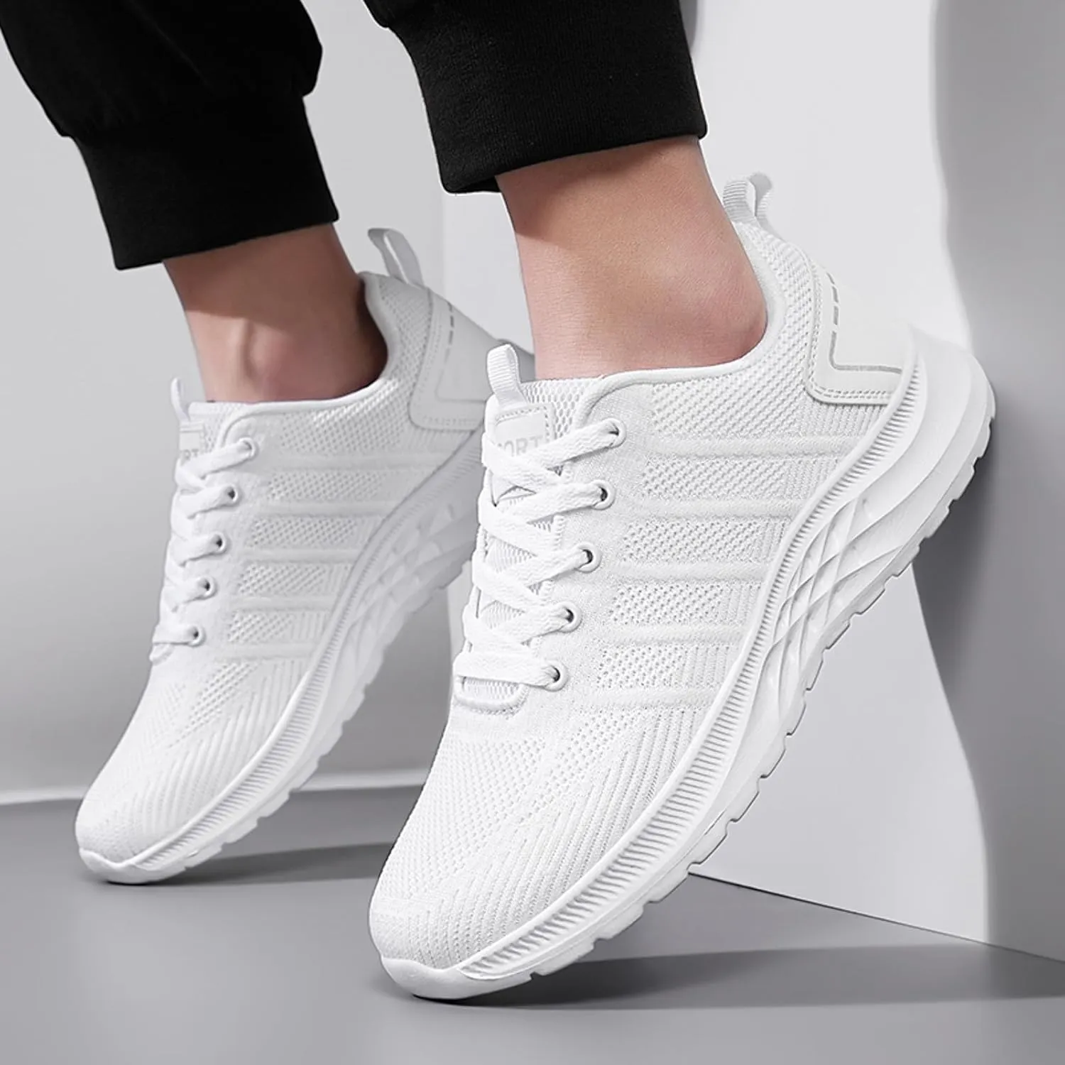 Men's Non Slip Barefoot Minimalist Shoes Lace Up Lightweight Breathable Fashion Sneaker Non Slip Walking Shoes