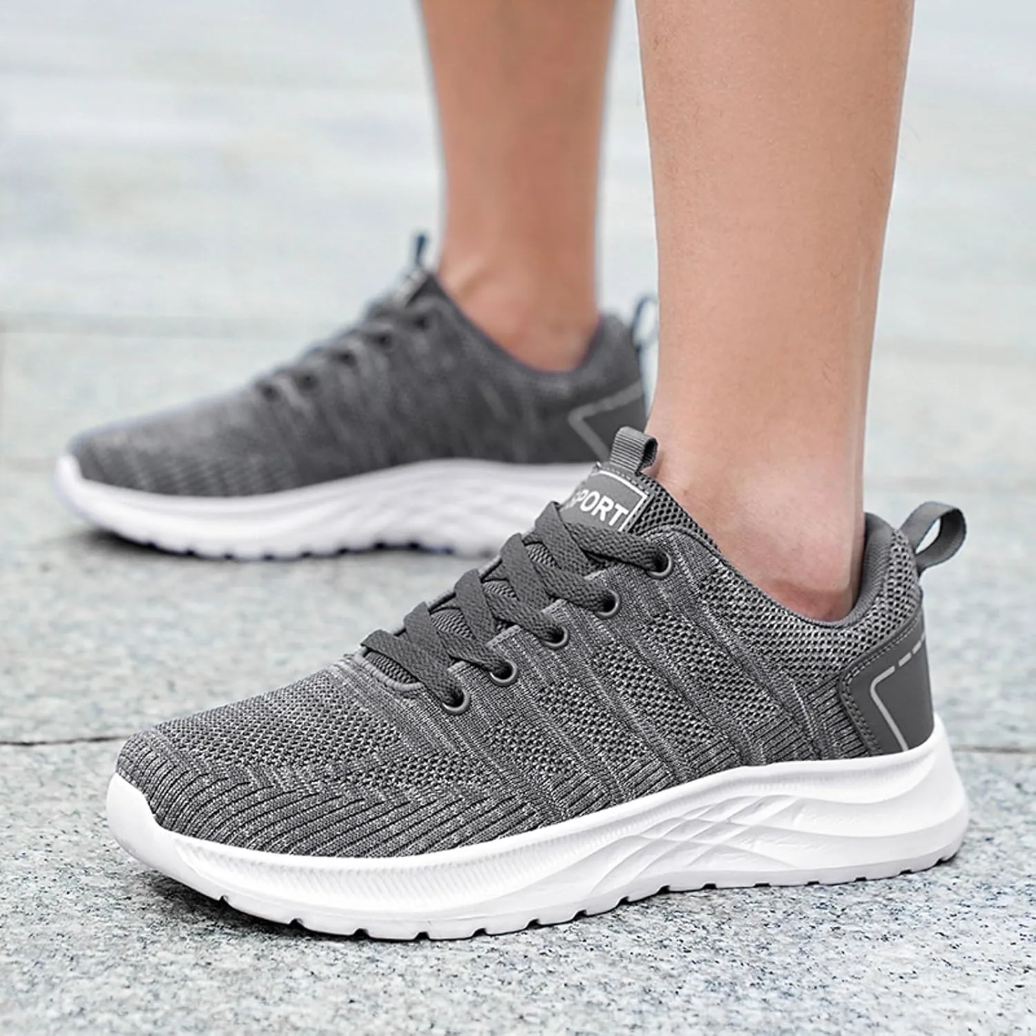 Men's Non Slip Barefoot Minimalist Shoes Lace Up Lightweight Breathable Fashion Sneaker Non Slip Walking Shoes