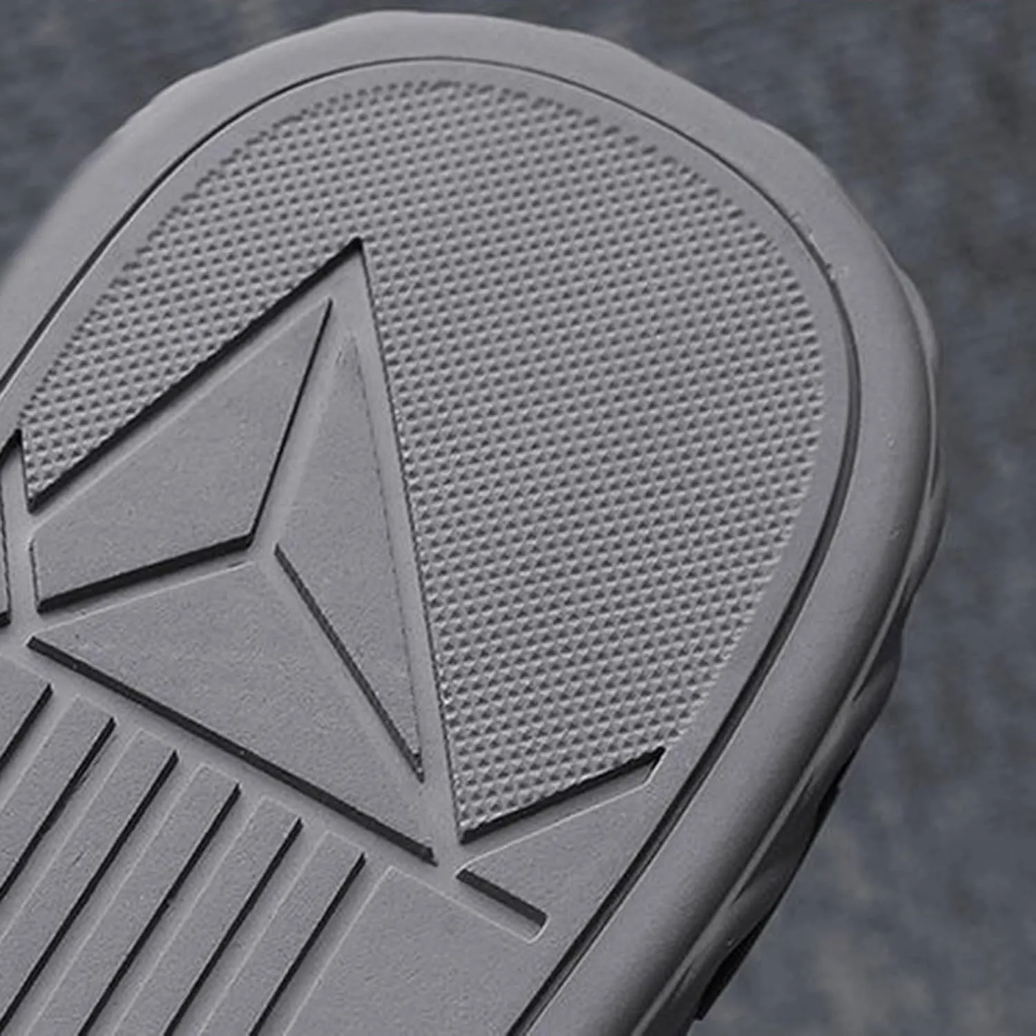Men's Non Slip Tennis Sneakers Casual Sneaker Mesh Breathable Walking Shoe Men's Stylish Lightweight Sneakers