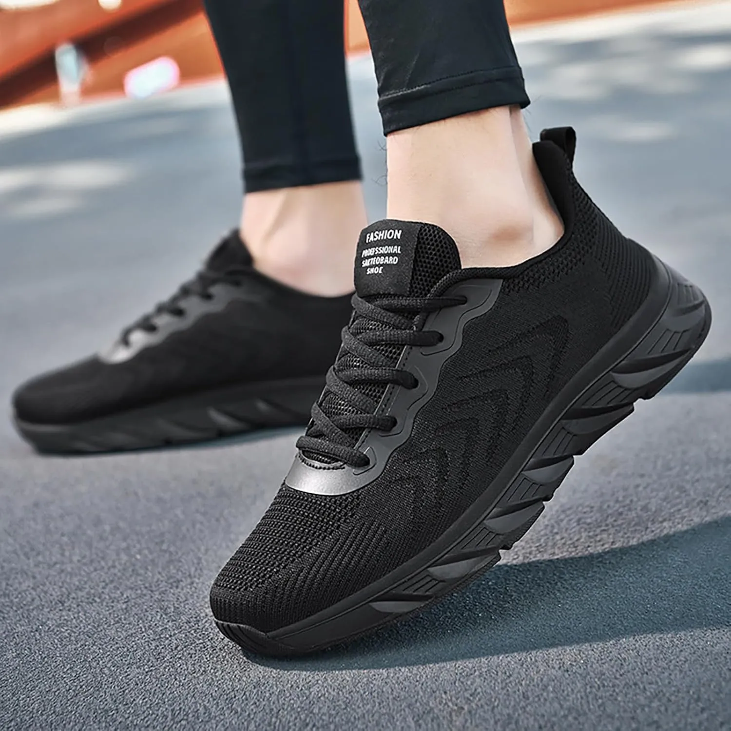 Mens Sport Shoes Lace-up Flat Heel Fashion Sneakers Loafers Solid Color Lightweight Round Toe Sneakers Soft Sole Casual Outdoor Walking Shoe for Men