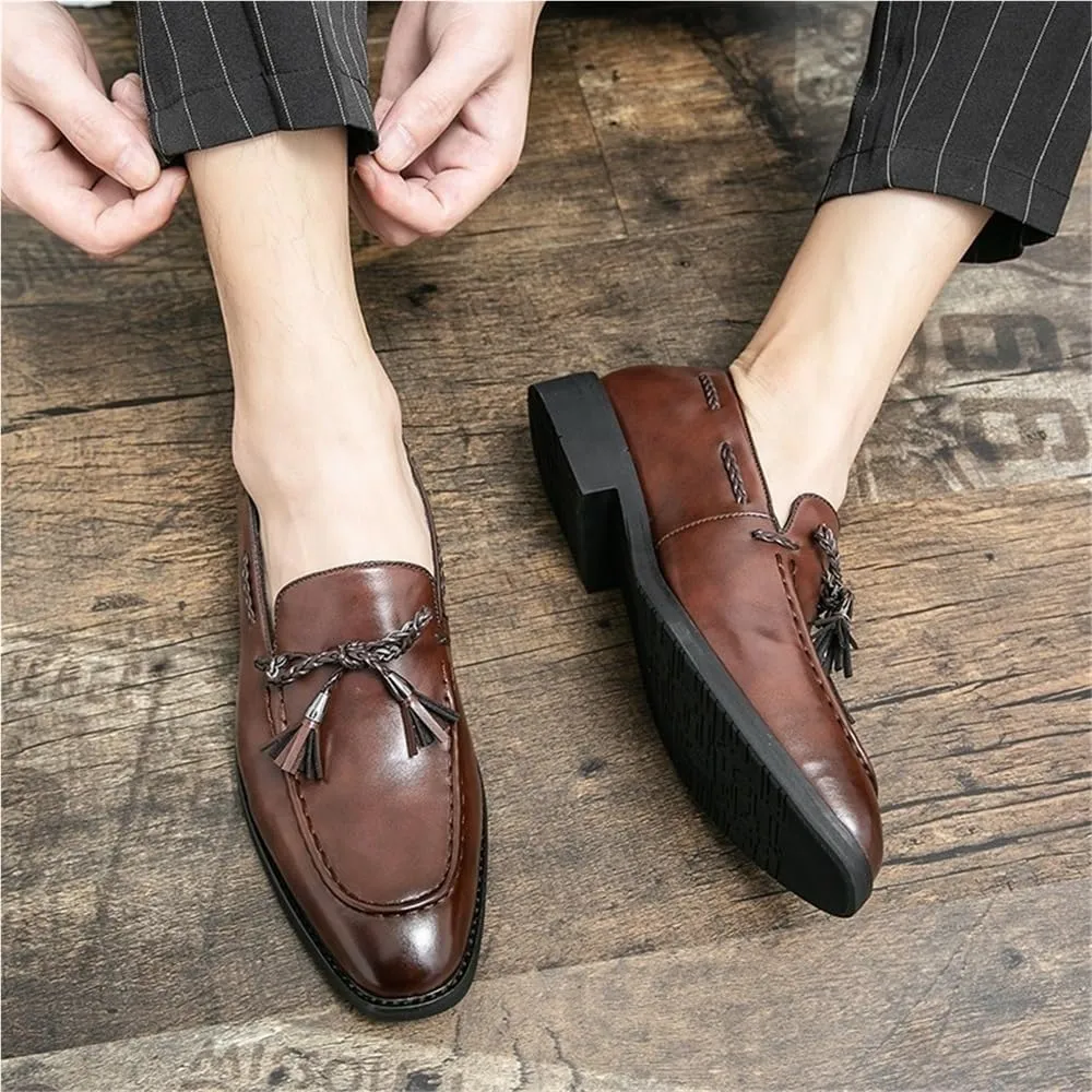 Mens Square Toe Loafers Leather Loafer Shoes Slip Resistant Flexible Flat Heel Wedding Casual Slip-ons