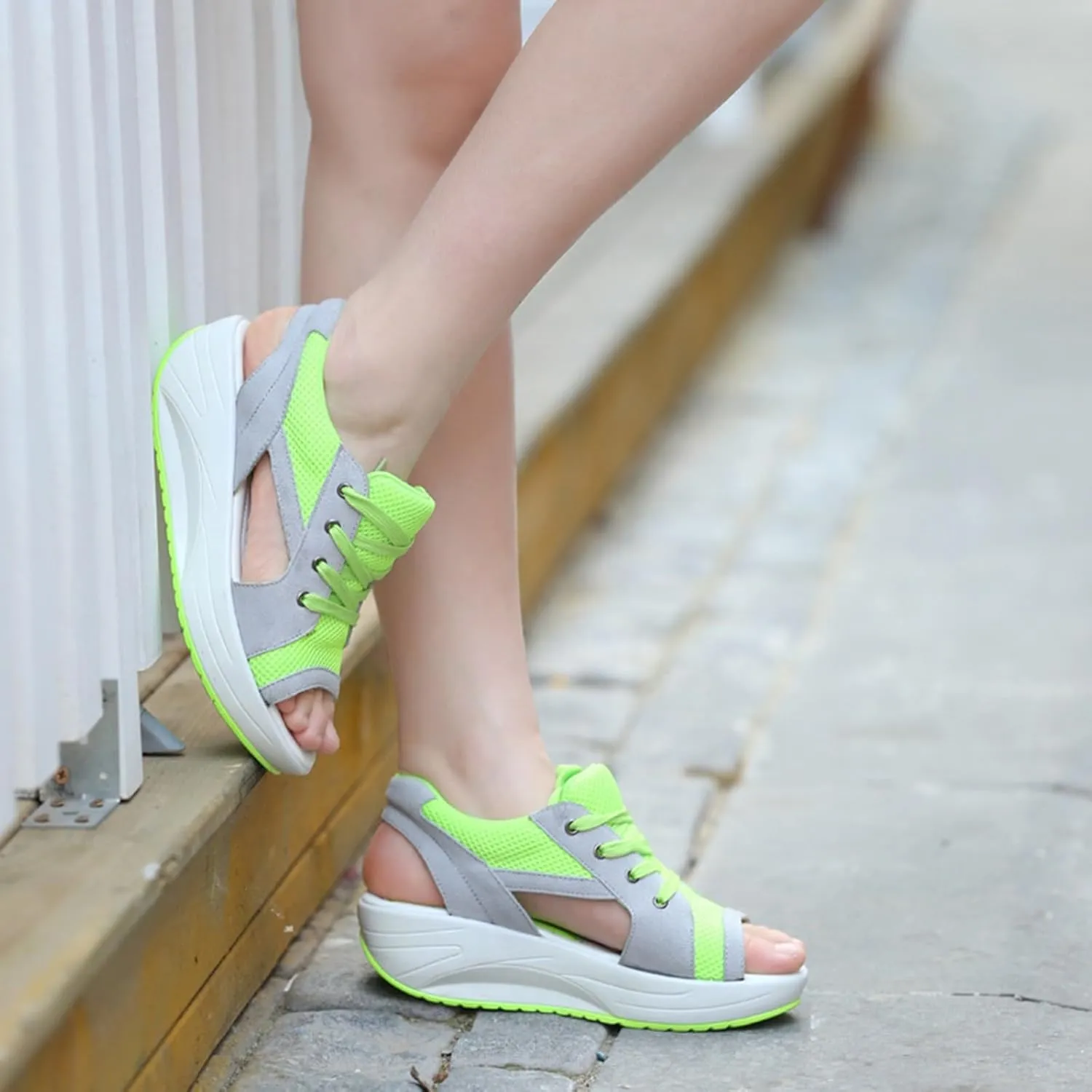 Platform Sandals Women Comfortable Wide Width Closed Toe Beach Slides Ankle Strap Wedges Flat Buckle up Walking Slip On Shoes Dressy Summer Dressy Sneakers 2025 Spring