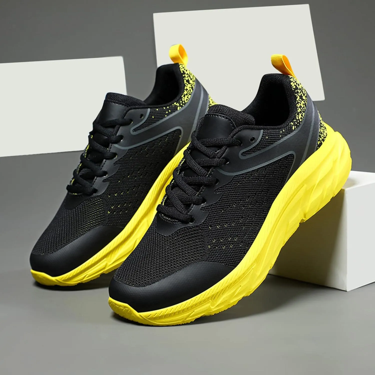 Running Shoes for Men Gym Tennis Athletic Mesh Cushion Sneakers Ultra Breathable Mesh Lightweight Sports Fashion Workout Casual Shoes with Arch Support Men's Thick Sole Sneakers