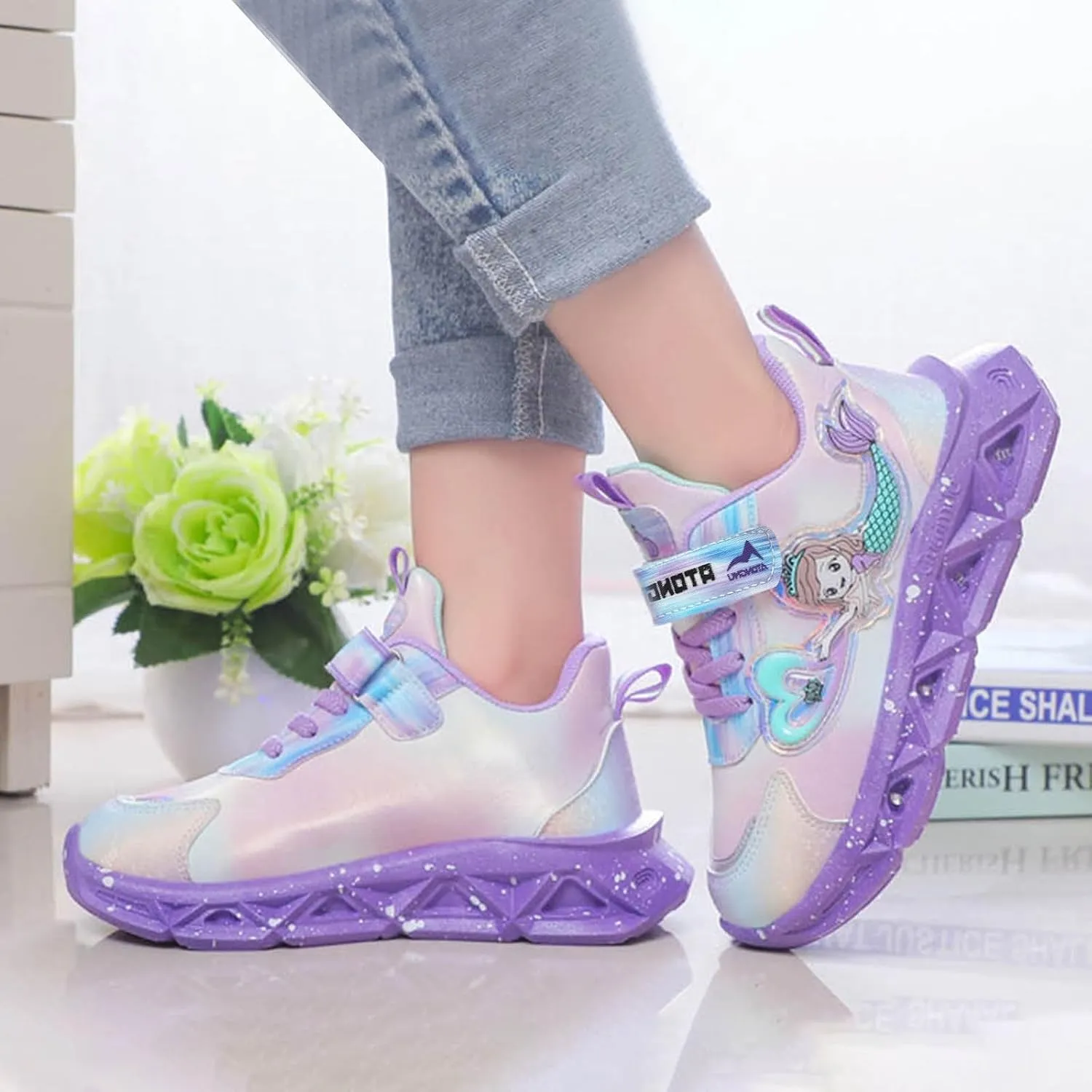 Sneakers for Girls Casual Shoes LED Light Up Sneakers Princess Shoes Baby Toddler Athletic Jogging Shoes