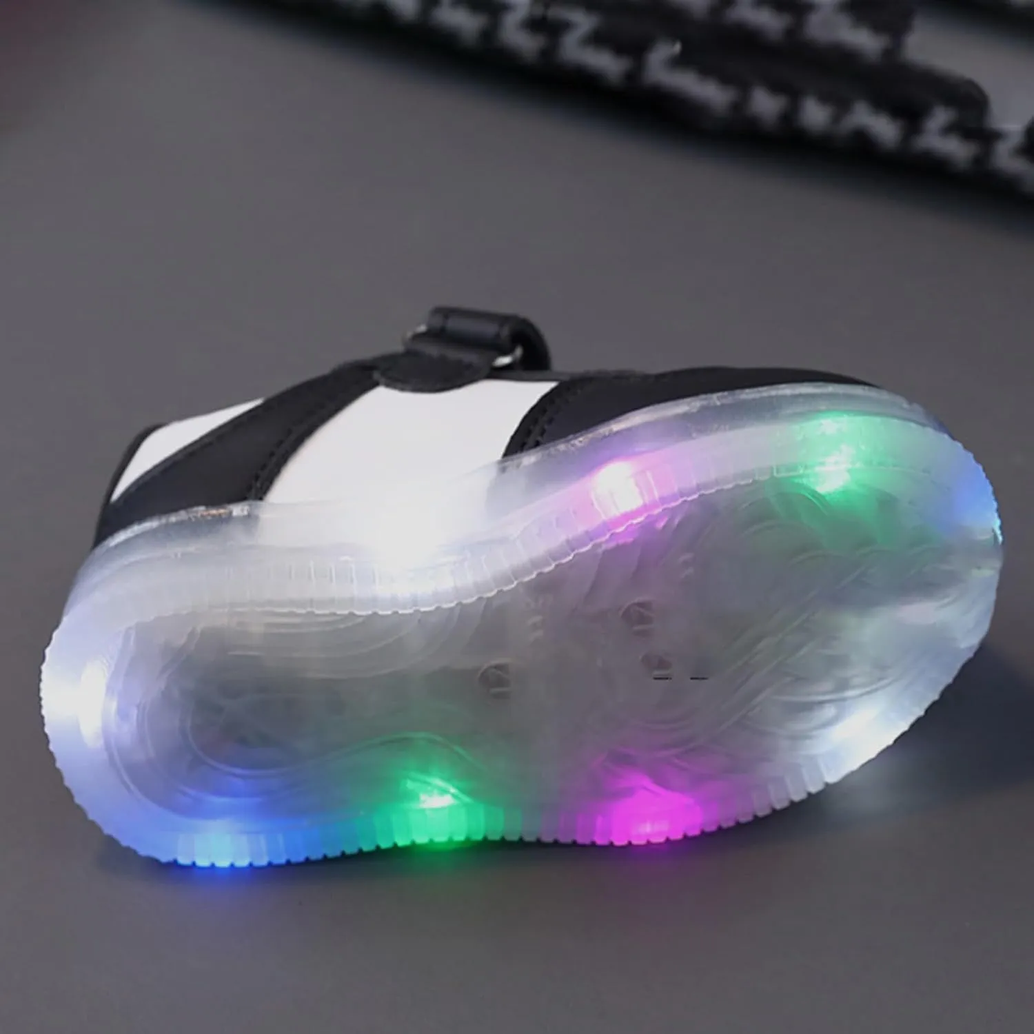 Toddler Boys Girls Light Up Shoes Little-Kids Flashing Led Soft Bottom Breathable First Sport Sneaker Boots for Girls