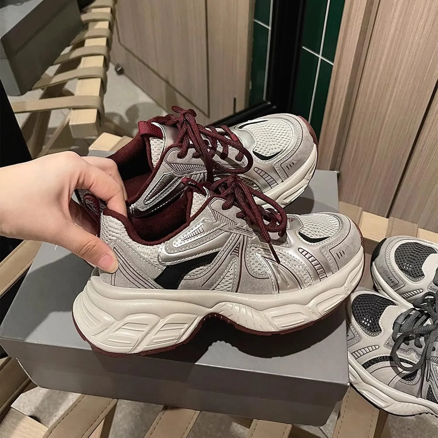 Toddler Mesh Breathable Sport Shoes Boys Kids Outdoor Running Sport Shoes Casual Retro Lace-Up Non Slip Breathable Shoes