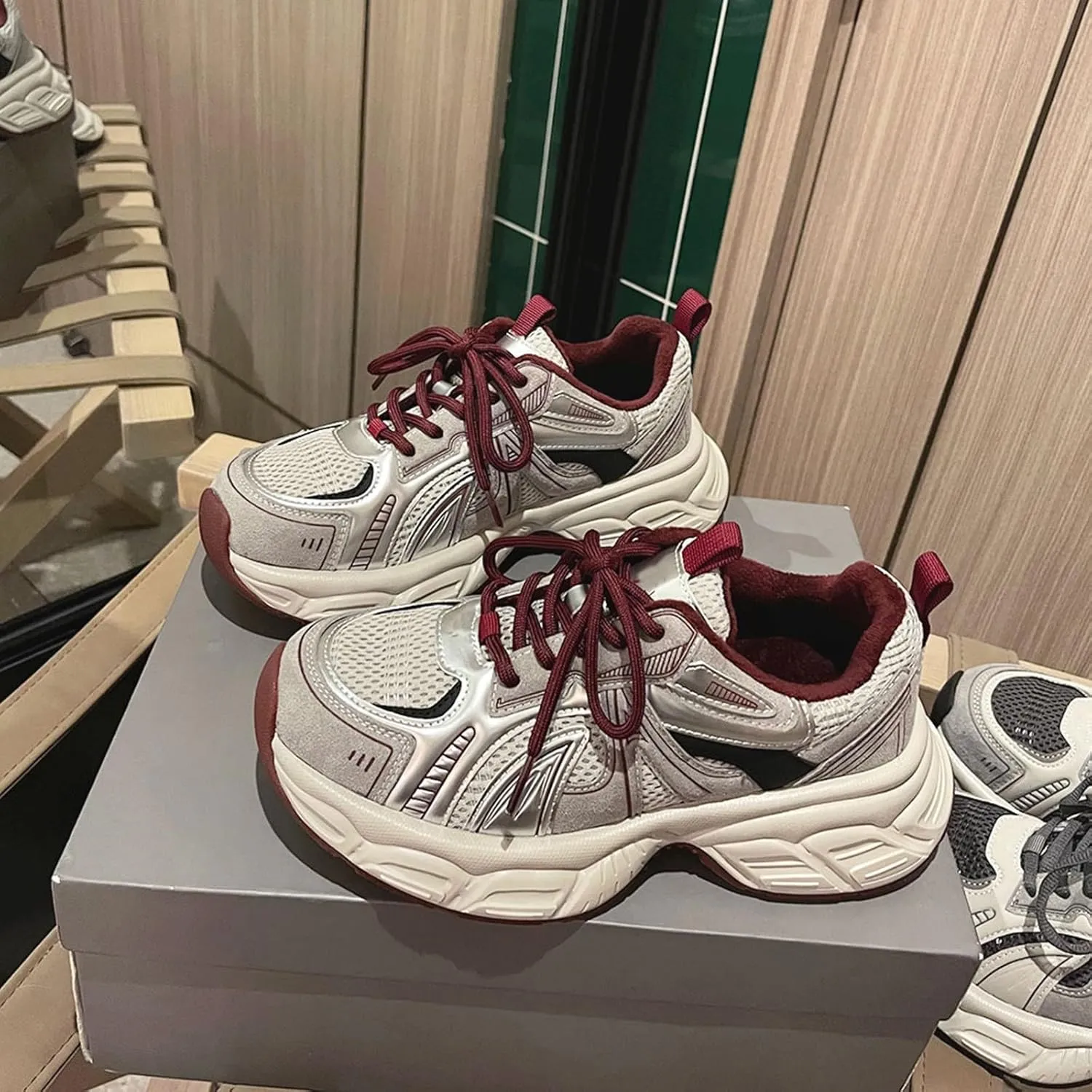Toddler Mesh Breathable Sport Shoes Boys Kids Outdoor Running Sport Shoes Casual Retro Lace-Up Non Slip Breathable Shoes