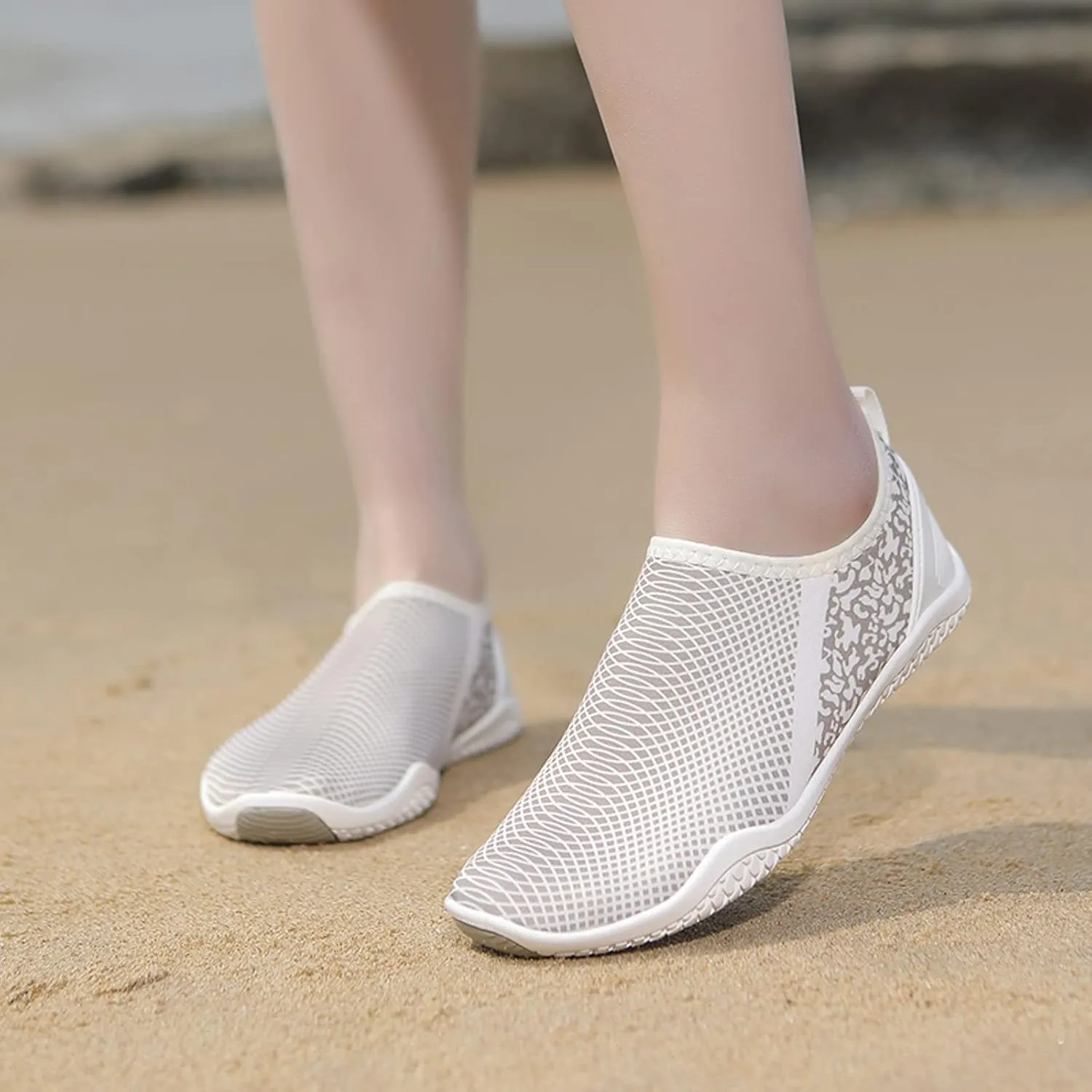 Water Shoes for Women Barefoot Aqua Yoga Socks Quick Dry Barefoot Water Shoes Womens Wide Width for Beach or Water Sports