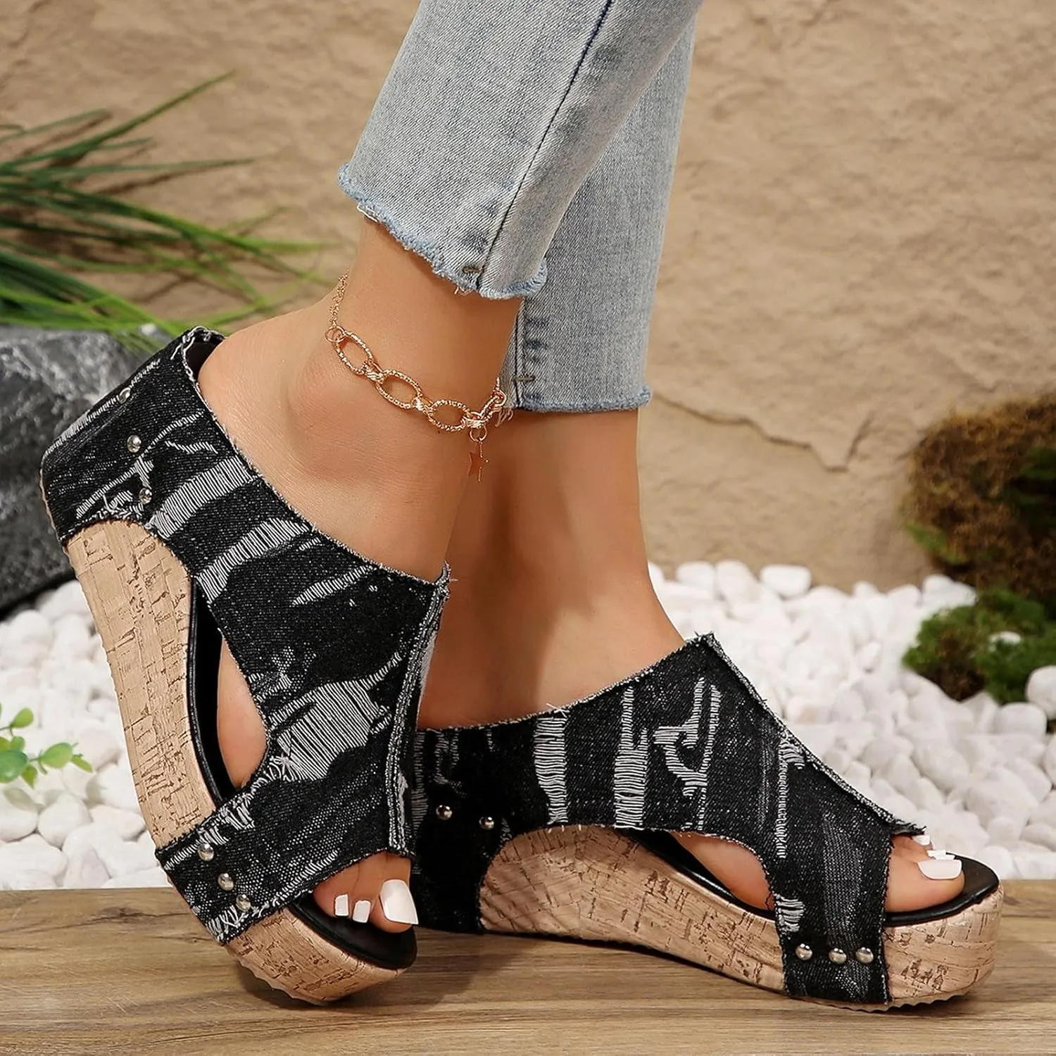Women Beach Sandals Comfortable Slip On Platform Wedges Slippers Casual Fashion Dressy Beach Slides Shoes