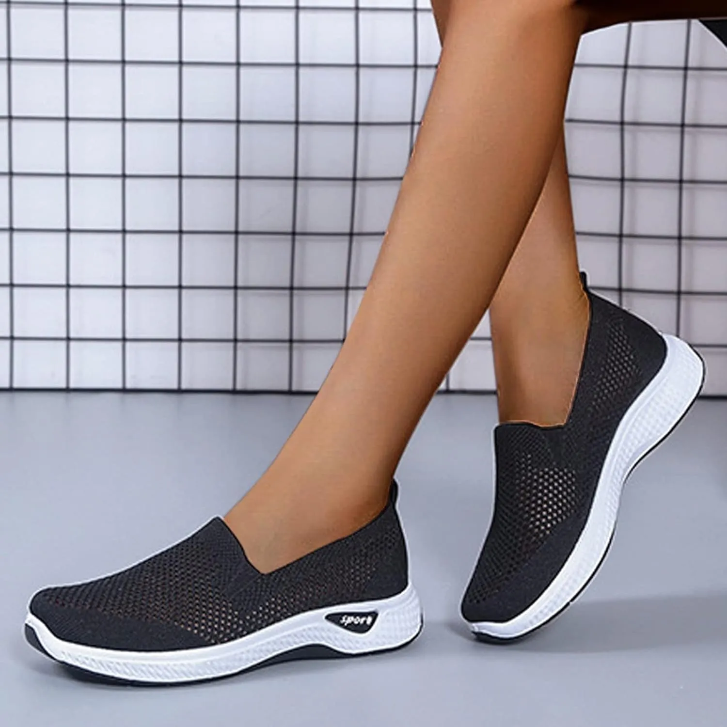 Women Breathable Slip On Sneakers Casual Walking Shoes Lightweight Canvas Comfortable Flats Non Slip Loafers