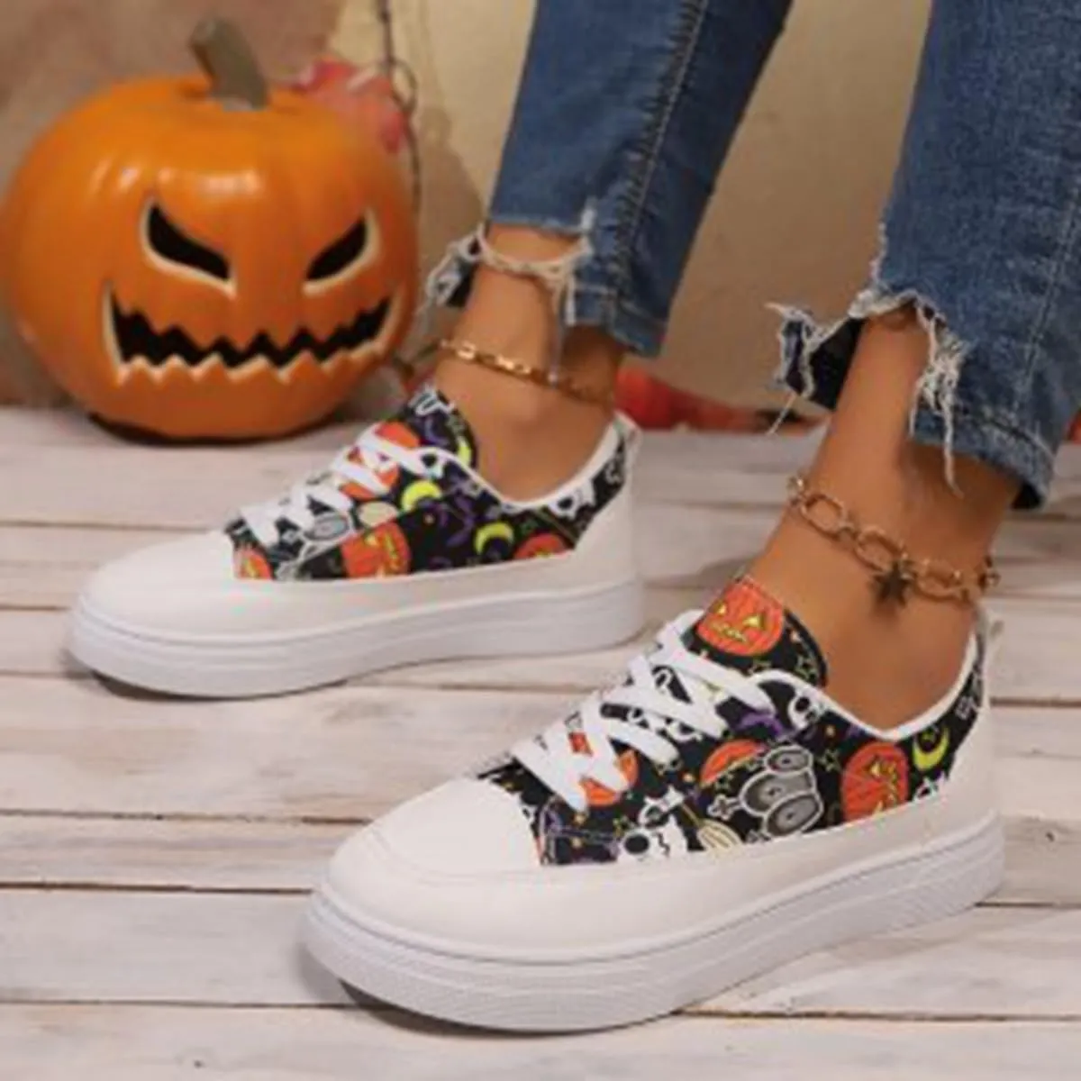 Women's Cow Print Shoes Canvas Moccasin Boat Shoes Loafers Slip On Breathable Lightweight Comfortable Sneakers