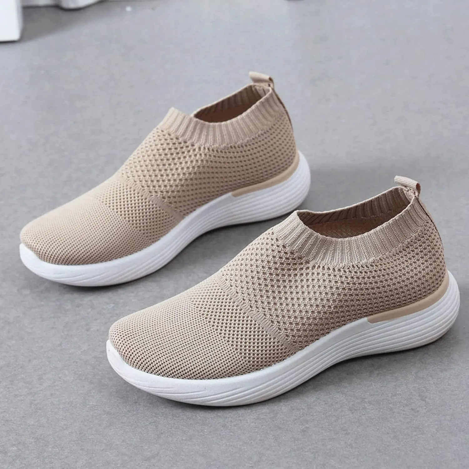 Women's Fashion Sneakers Lightweight Versatile Slip On Shoes Breathable Casual Outdoor Fitness Shoes Non Slip