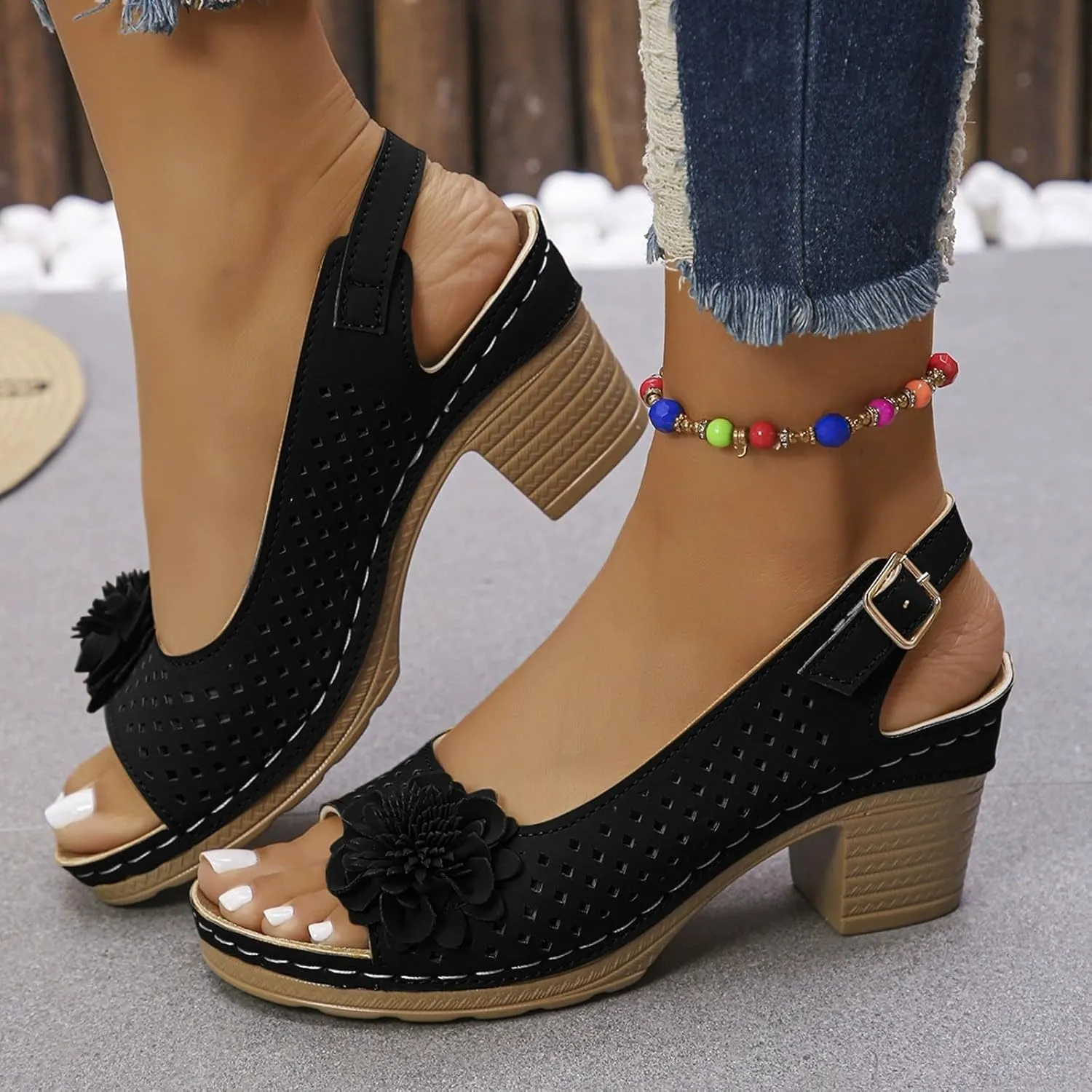 Women's Sandals Summer Open Toe Ankle Buckle Heel Cut Out Vamp Peep Toe Sandals Slingback Casual Solid Color Hollow Out Floral Sandal Dressy Wedding Dance Shoes 2025