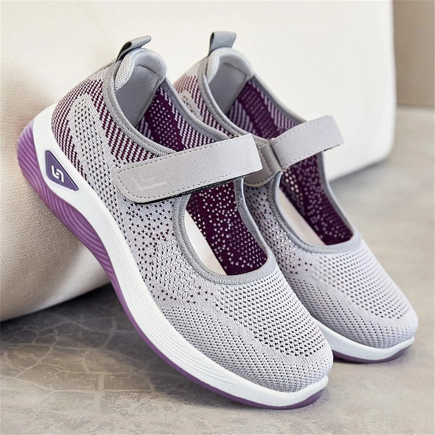 Womens Tennis Shoes Mesh Women Casual Shoes Platform Sneakers Walking Shoes Ultra Lightweight Breathable Basketball Shoe Grip Cross Trainer Shoe