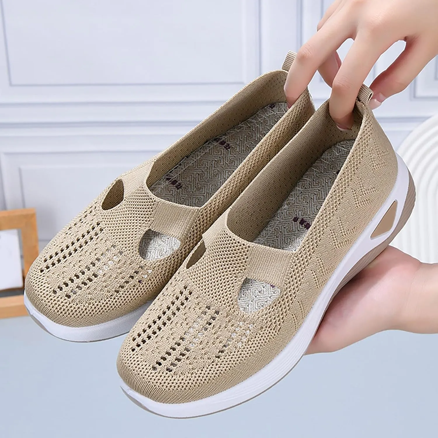 Women's Woven Orthopedic Breathable Soft Shoes Fashion Lightweight Go Walk Shoes for Women Mesh Breathable Hands Free Slip in Sneakers with Arch Support