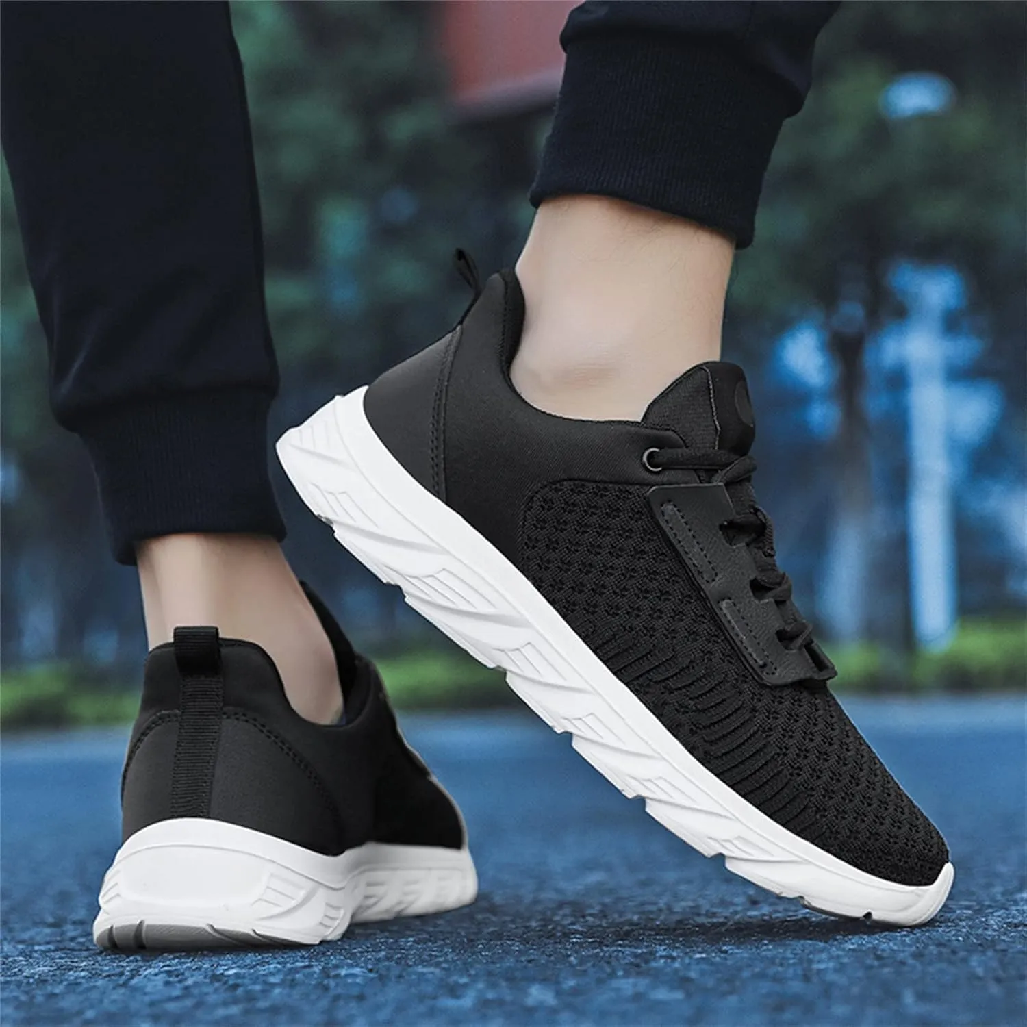 Workout Athletic Sport Shoes for Men Comfortable Breathable Lightweight Tennis Shoe Non Slip Barefoot Sneaker